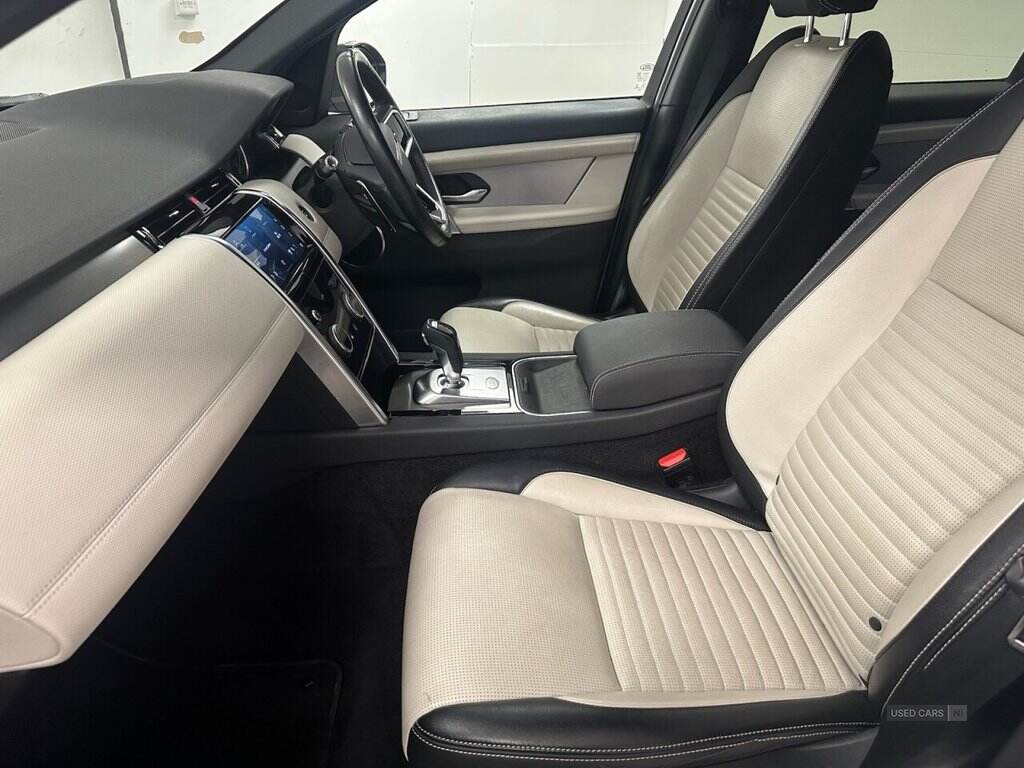 Mar 2021 Land Rover Discovery Sport 2.0 D200 R-Dynamic S Plus 5dr Auto [5 Seat]