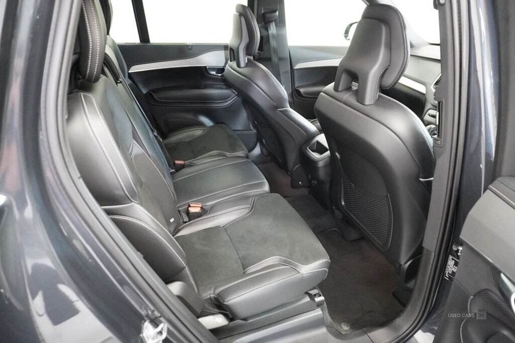 Apr 2021 Volvo XC90 2.0 B5D [235] R DESIGN 5dr AWD Geartronic