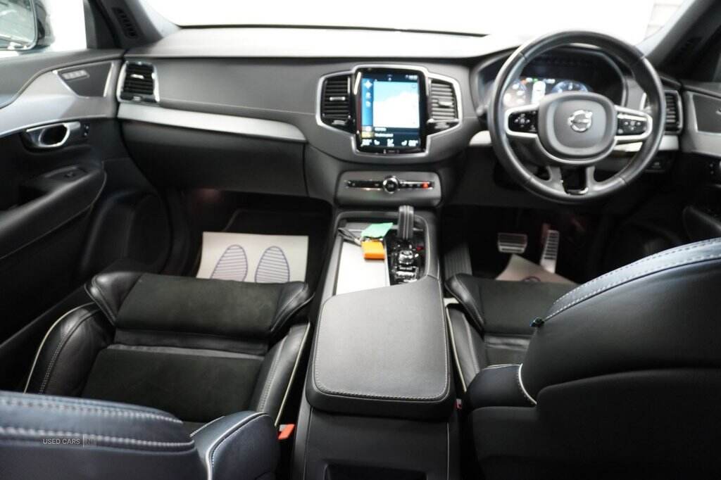 Apr 2021 Volvo XC90 2.0 B5D [235] R DESIGN 5dr AWD Geartronic