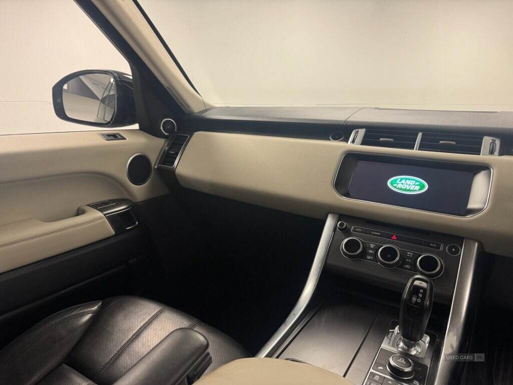 Jan 2018 Land Rover Range Rover Sport 3.0 SDV6 [306] HSE Dynamic 5dr Auto