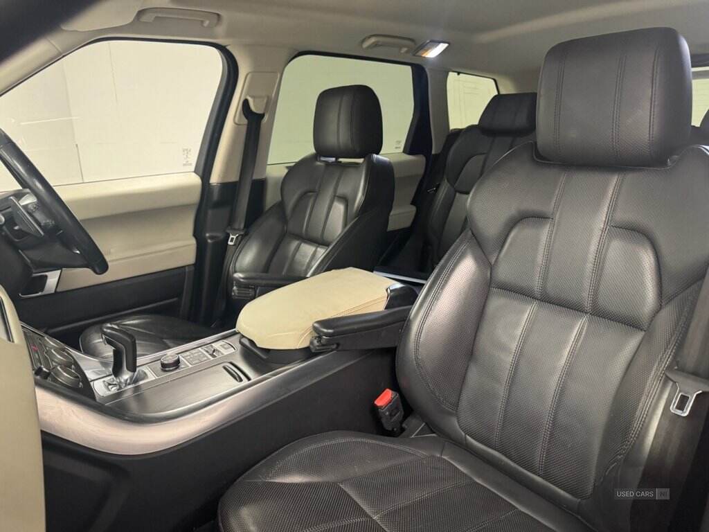 Jan 2018 Land Rover Range Rover Sport 3.0 SDV6 [306] HSE Dynamic 5dr Auto