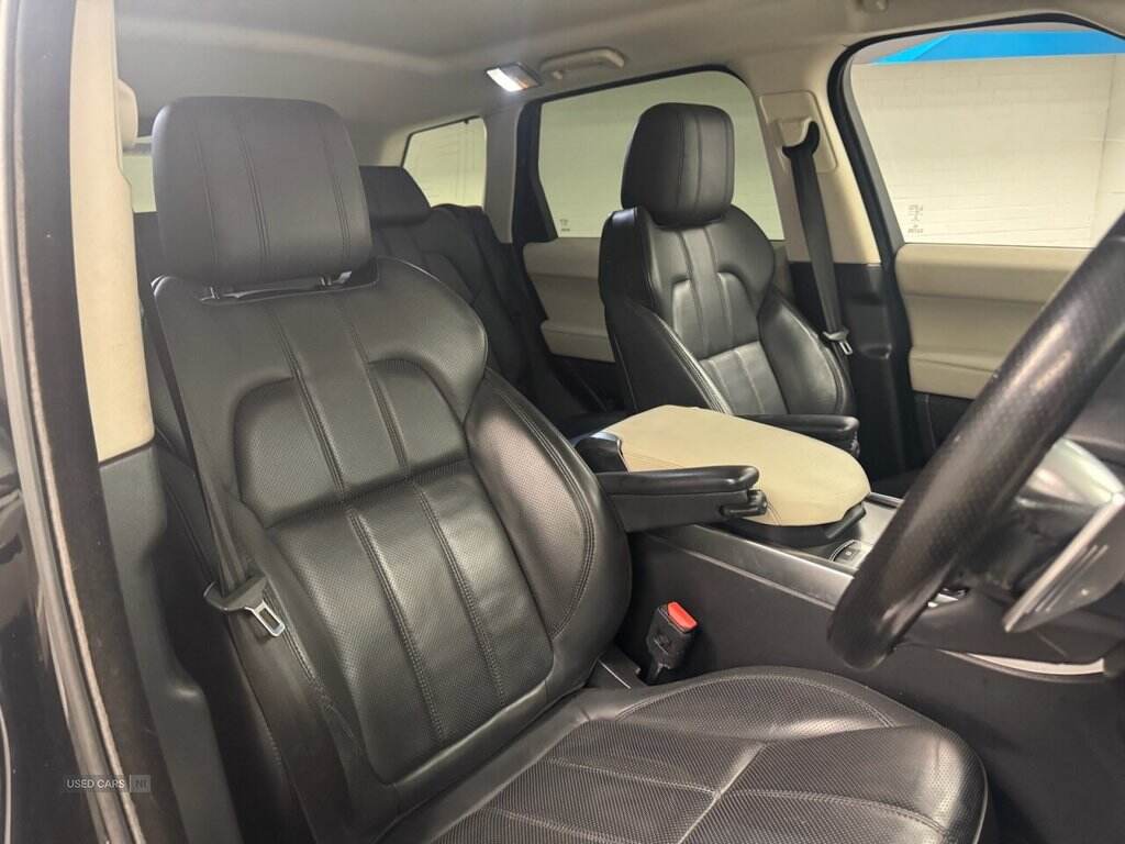 Jan 2018 Land Rover Range Rover Sport 3.0 SDV6 [306] HSE Dynamic 5dr Auto