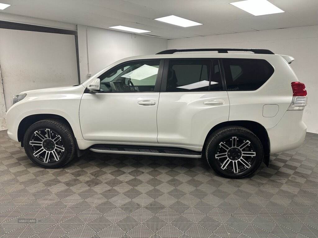 Mar 2013 Toyota Land Cruiser 3.0 D-4D LC5 5dr Auto [190]