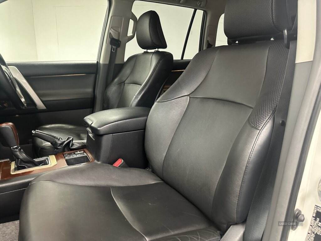 Mar 2013 Toyota Land Cruiser 3.0 D-4D LC5 5dr Auto [190]