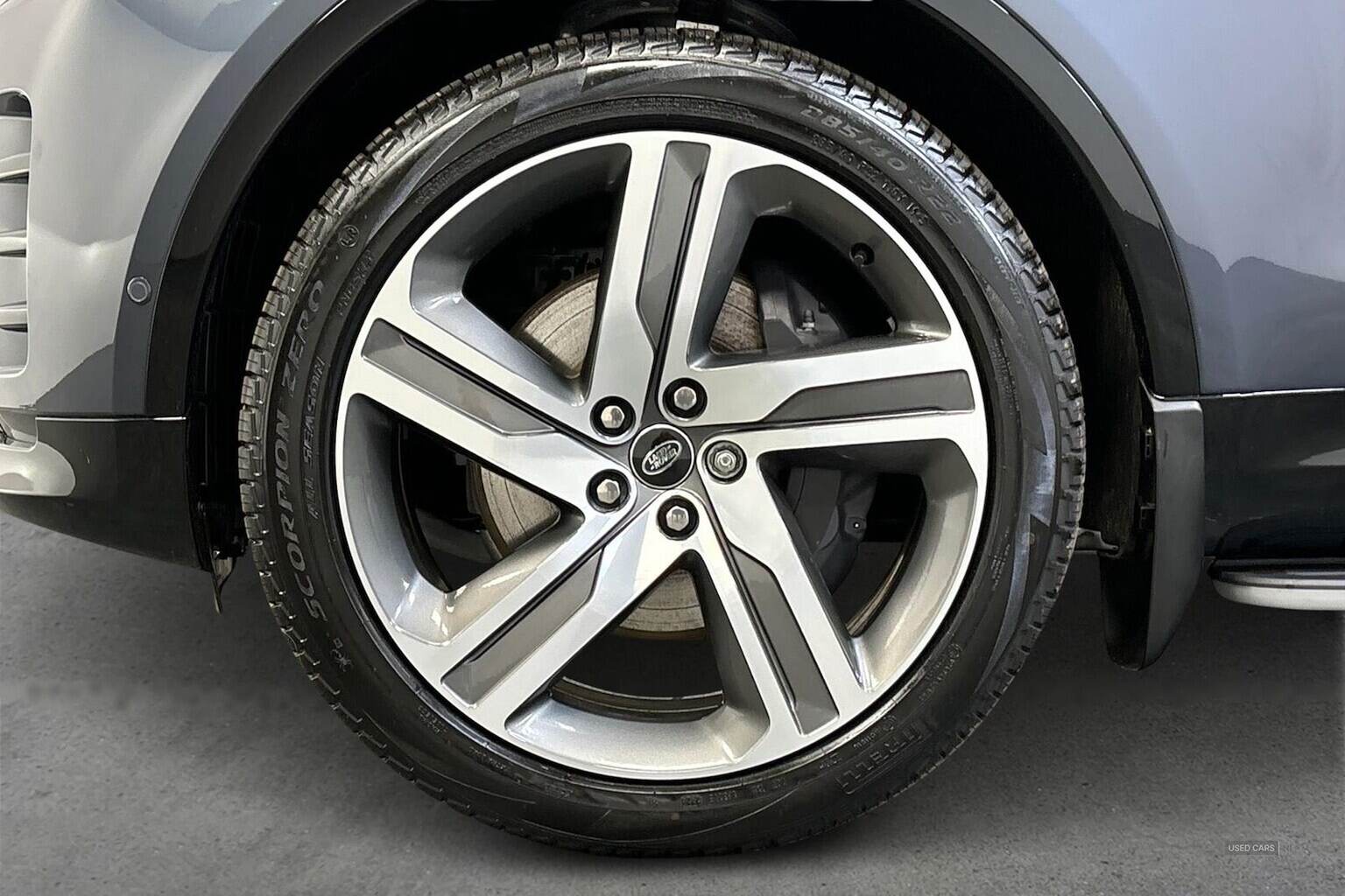2025 Land Rover Discovery 3.0 D350 Dynamic Hse 5Dr Auto
