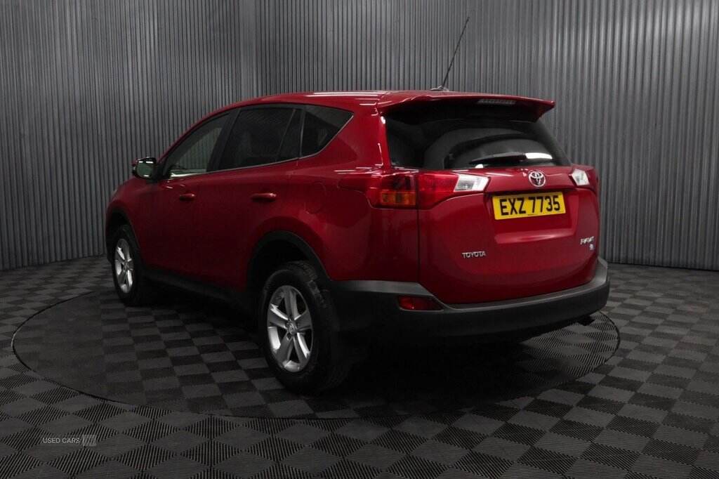 Aug 2013 Toyota RAV4 2.0 D-4D Icon 5dr 2WD