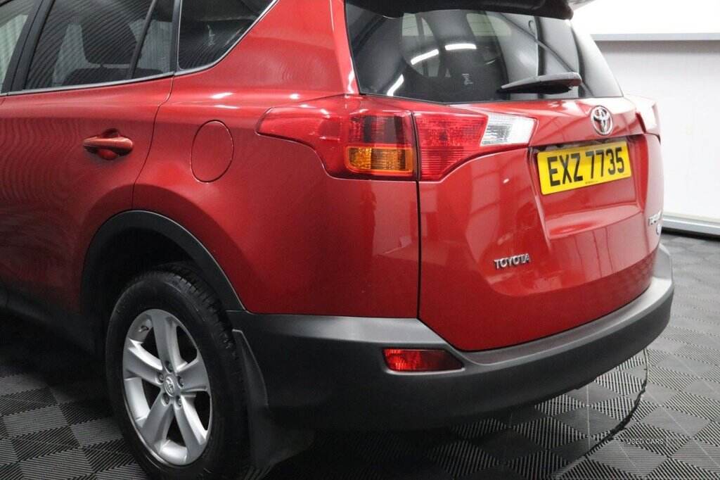 Aug 2013 Toyota RAV4 2.0 D-4D Icon 5dr 2WD