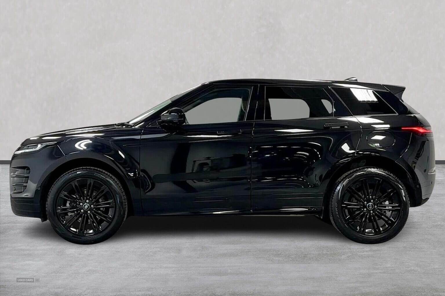 Jan 2025 Land Rover Range Rover Evoque 2.0 D200 Edition 5Dr Auto
