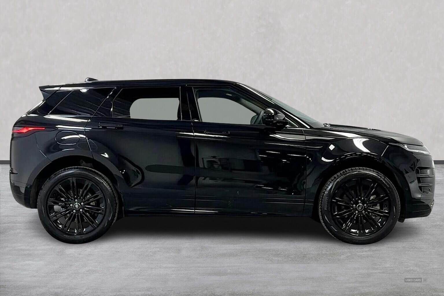 Jan 2025 Land Rover Range Rover Evoque 2.0 D200 Edition 5Dr Auto