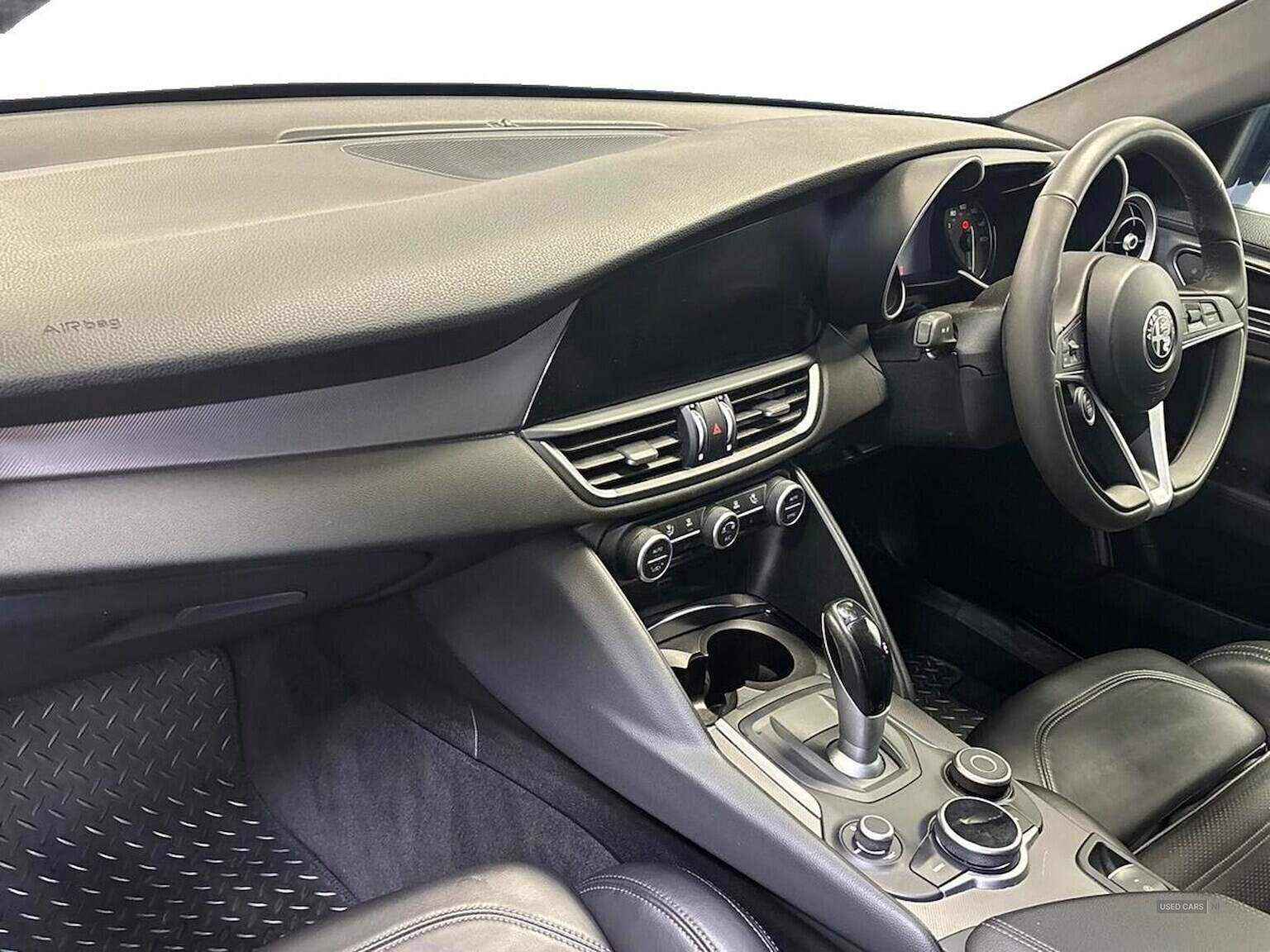 Mar 2020 Alfa Romeo Giulia 2.2 Jtdm-2 190 Speciale 4Dr Auto