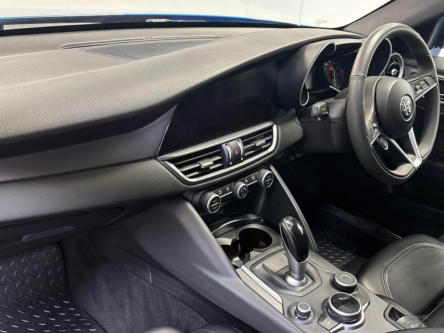 Mar 2020 Alfa Romeo Giulia 2.2 Jtdm-2 190 Speciale 4Dr Auto