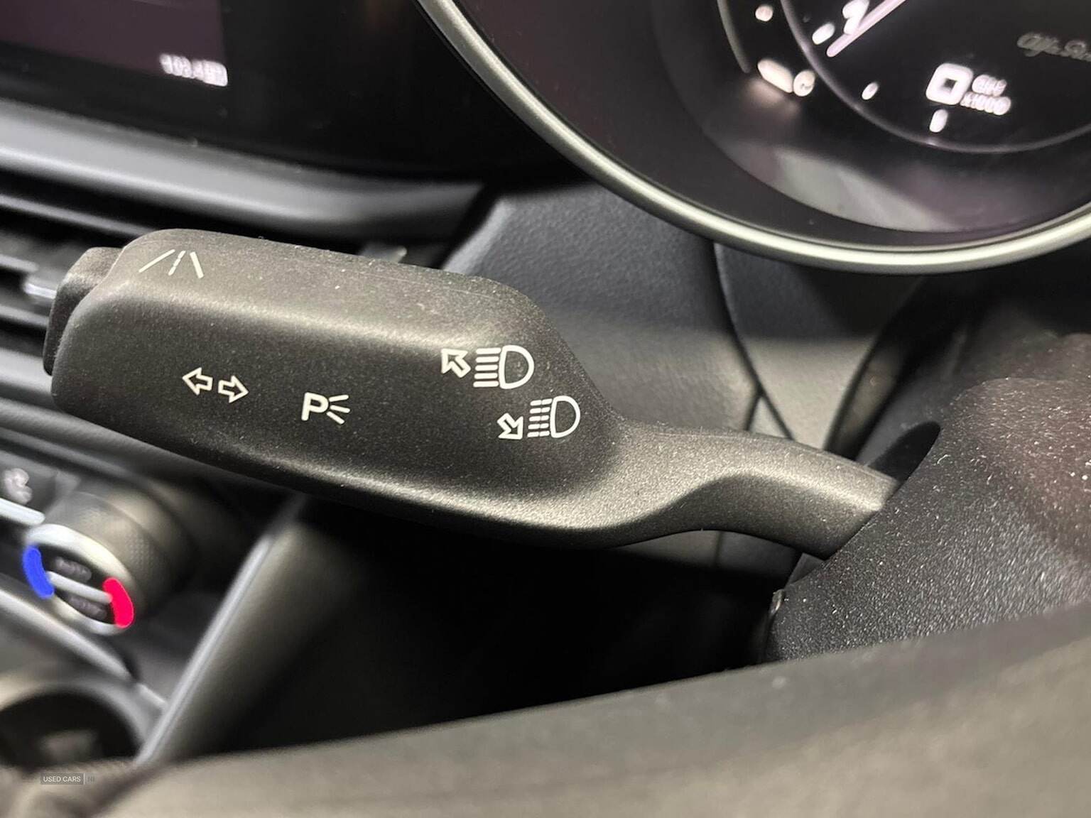 Mar 2020 Alfa Romeo Giulia 2.2 Jtdm-2 190 Speciale 4Dr Auto