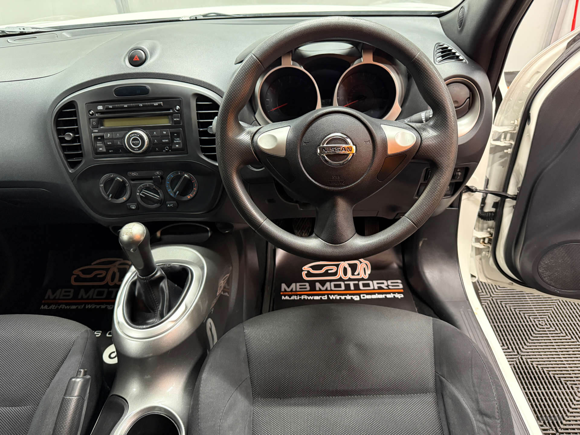 Mar 2014 Nissan Juke 1.6 [94] Visia 5dr