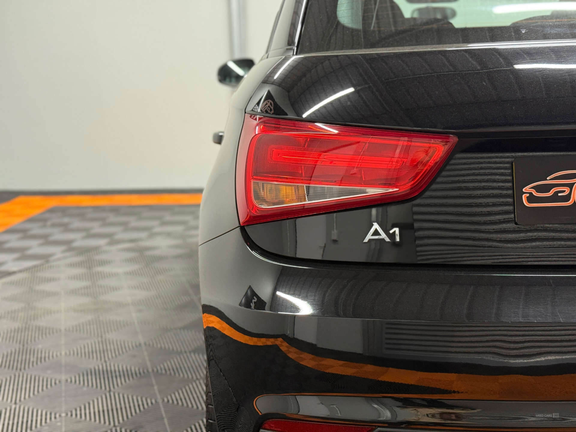 Oct 2015 Audi A1 1.6 TDI Sport 5dr