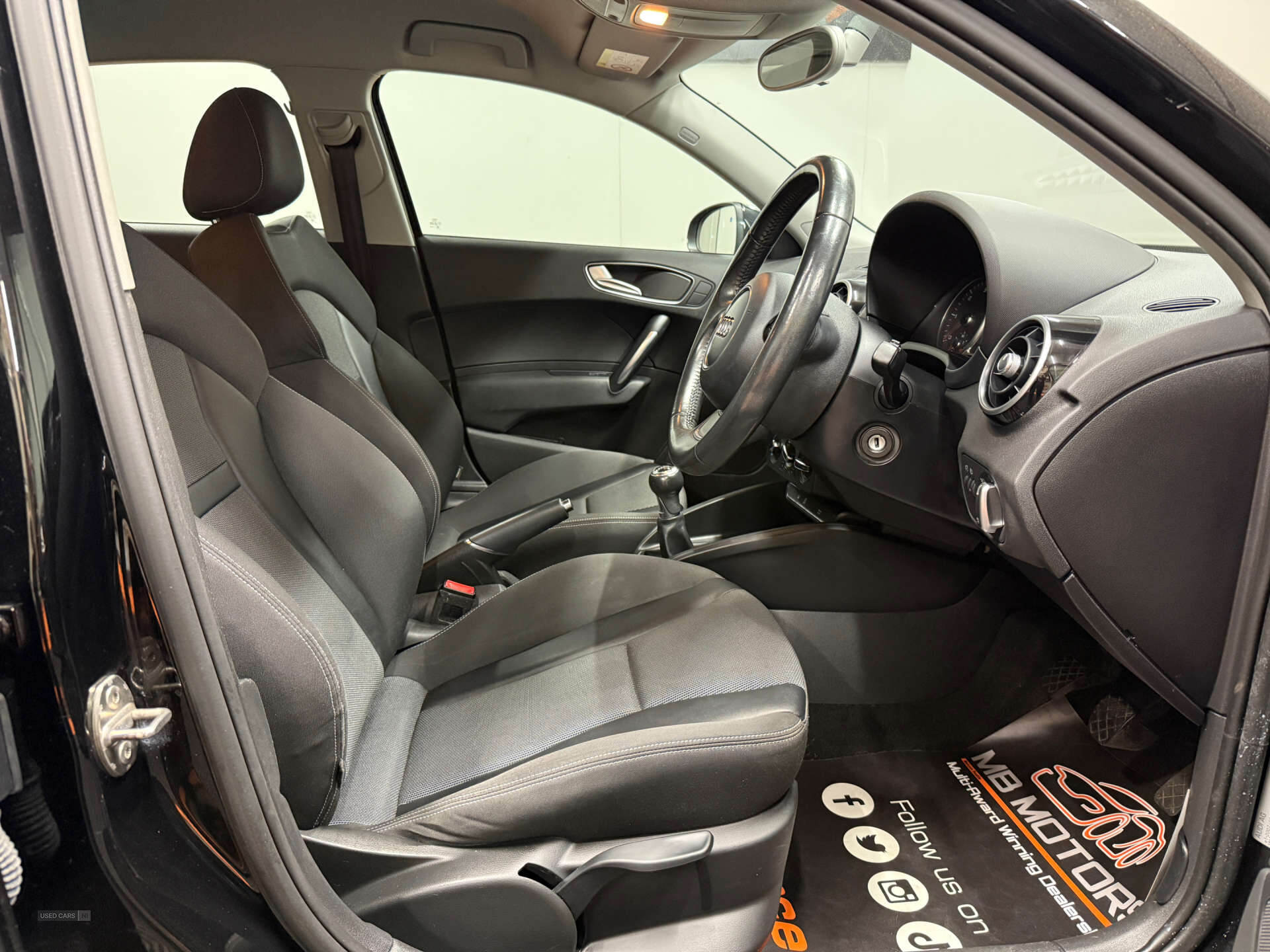 Oct 2015 Audi A1 1.6 TDI Sport 5dr
