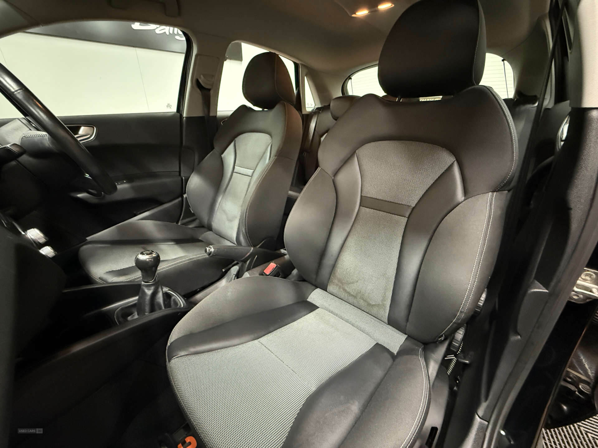 Oct 2015 Audi A1 1.6 TDI Sport 5dr