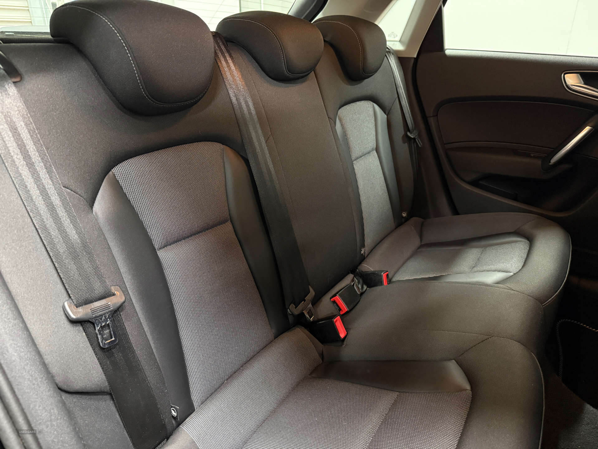 Oct 2015 Audi A1 1.6 TDI Sport 5dr