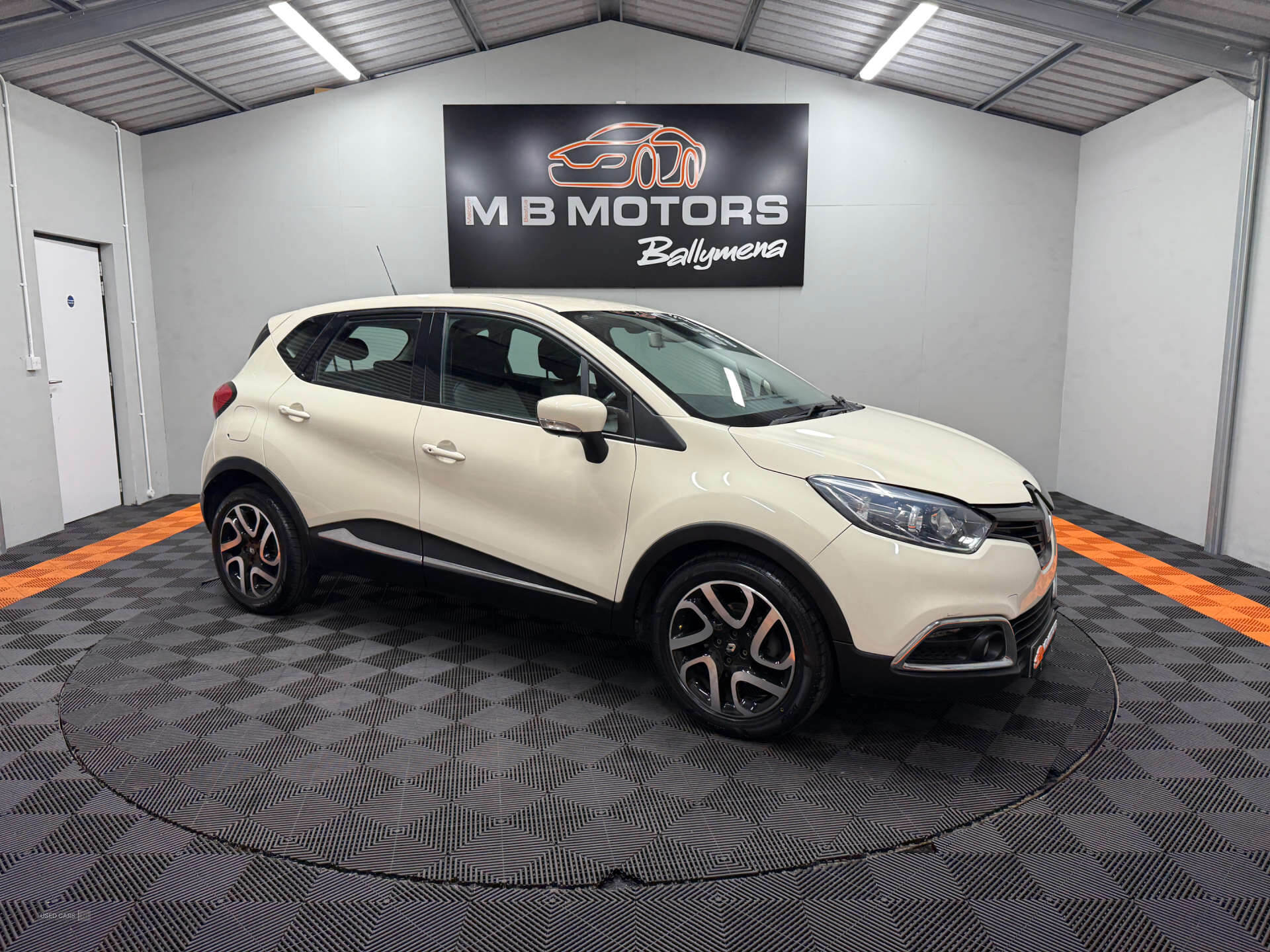 Mar 2014 Renault Captur 1.5 dCi 90 Dynamique MediaNav Energy 5dr