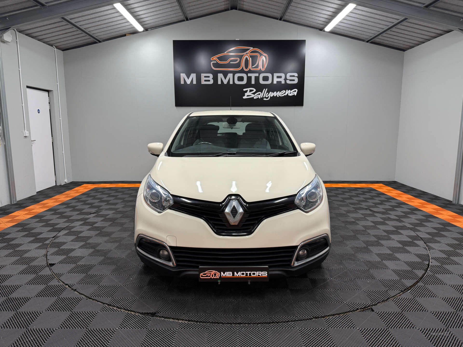 Mar 2014 Renault Captur 1.5 dCi 90 Dynamique MediaNav Energy 5dr