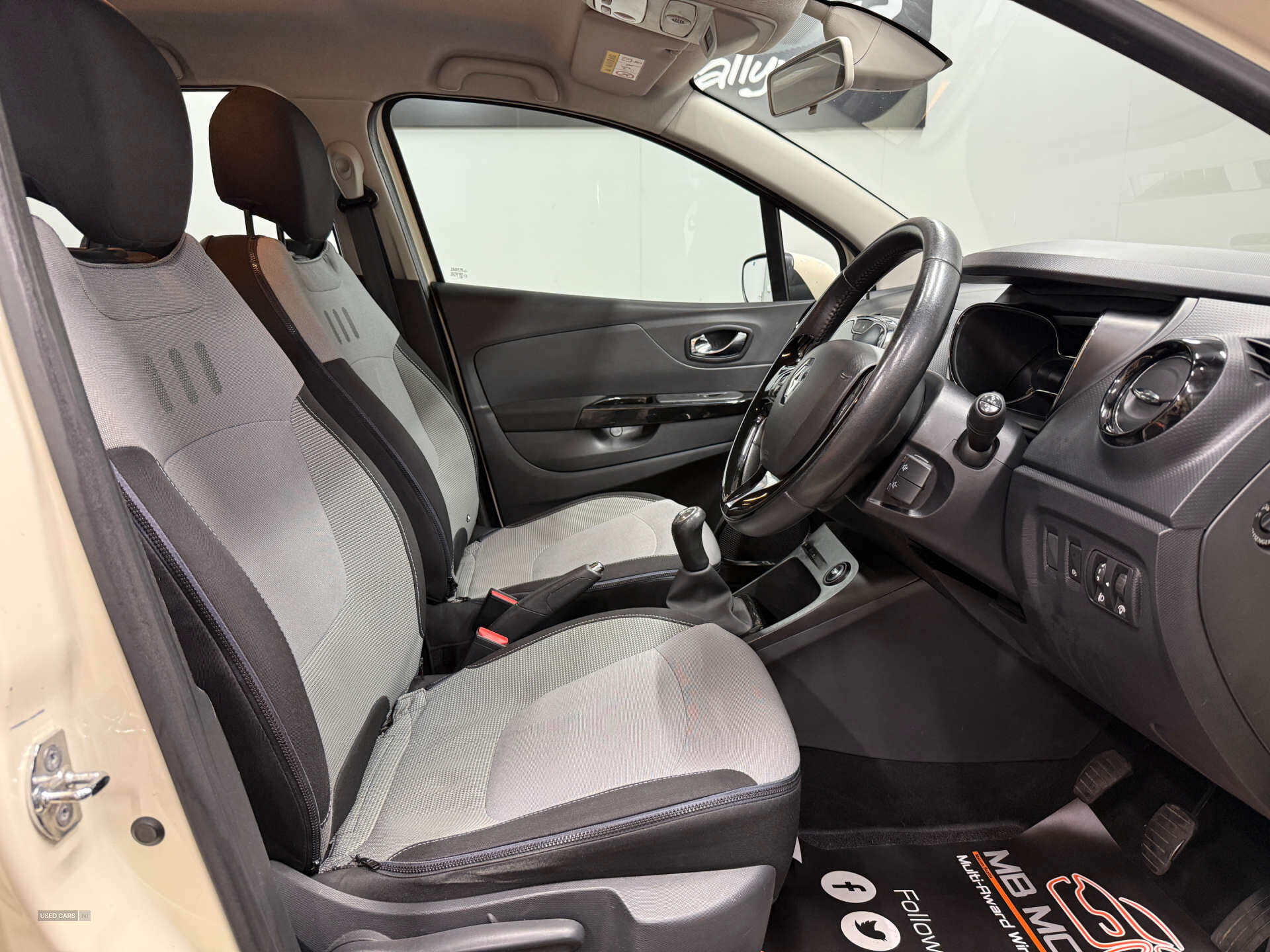 Mar 2014 Renault Captur 1.5 dCi 90 Dynamique MediaNav Energy 5dr