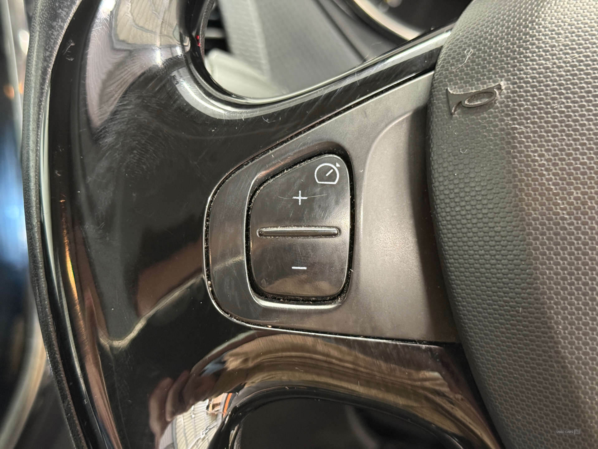 Mar 2014 Renault Captur 1.5 dCi 90 Dynamique MediaNav Energy 5dr