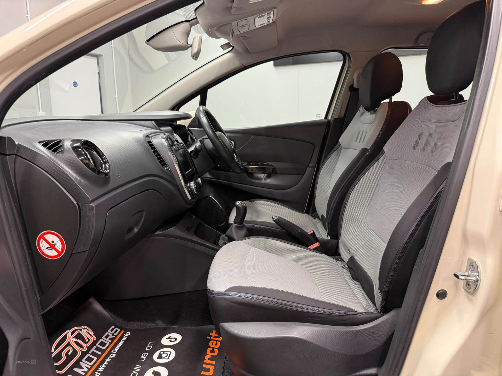 Mar 2014 Renault Captur 1.5 dCi 90 Dynamique MediaNav Energy 5dr