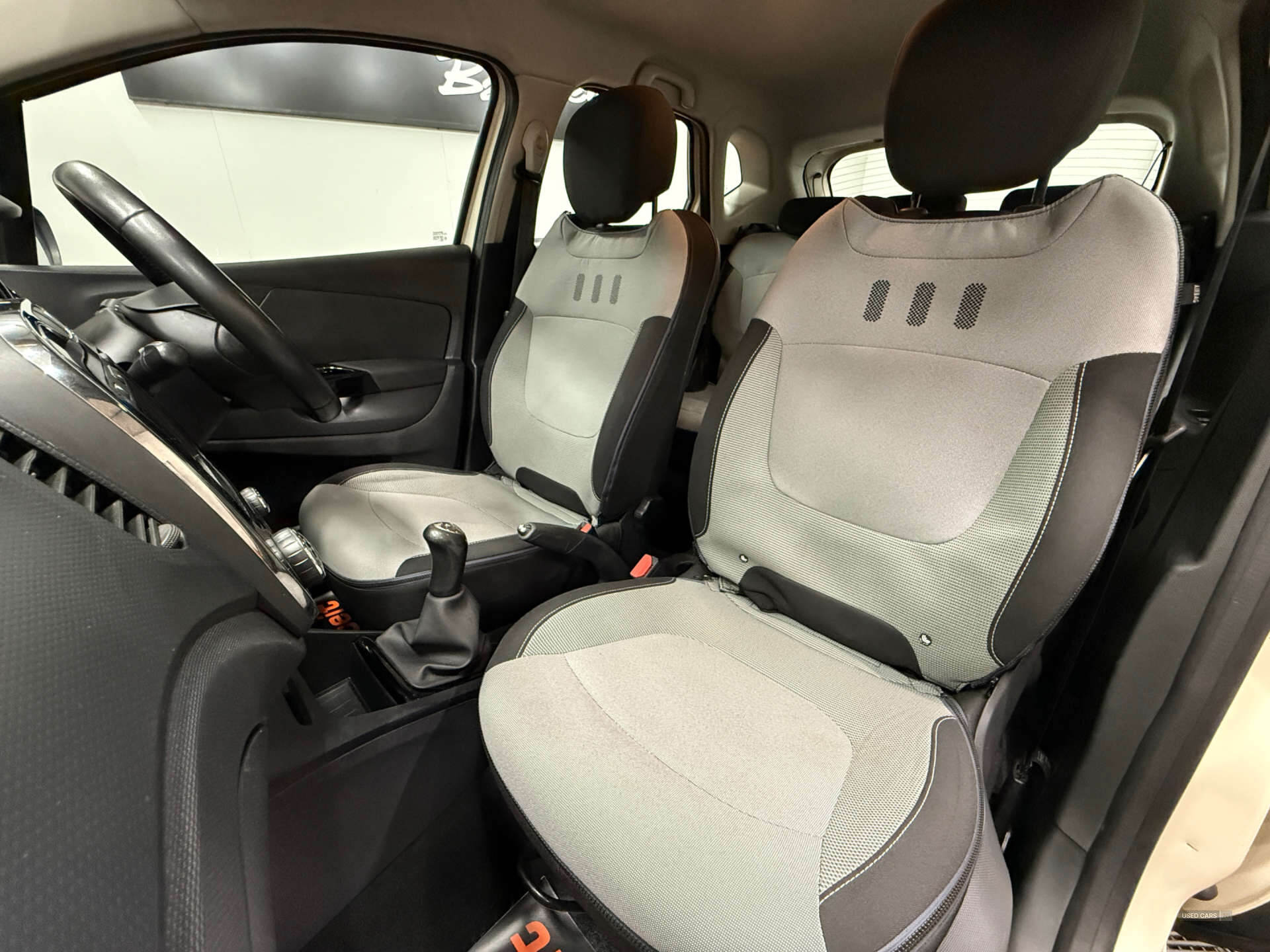 Mar 2014 Renault Captur 1.5 dCi 90 Dynamique MediaNav Energy 5dr