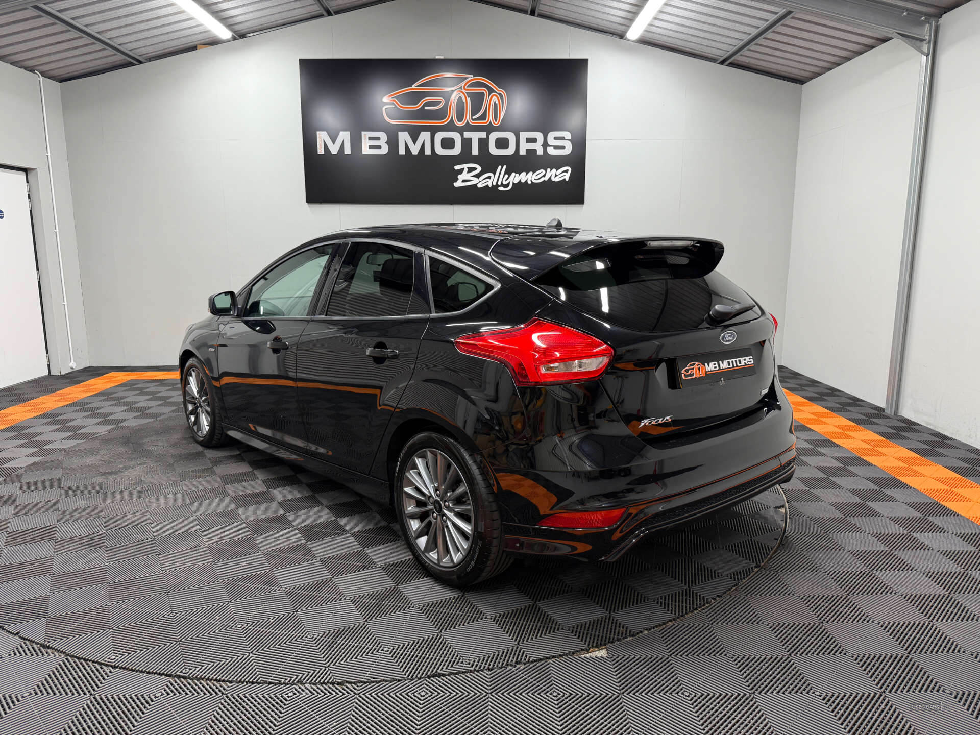 May 2018 Ford Focus 1.0 EcoBoost 140 ST-Line Navigation 5dr