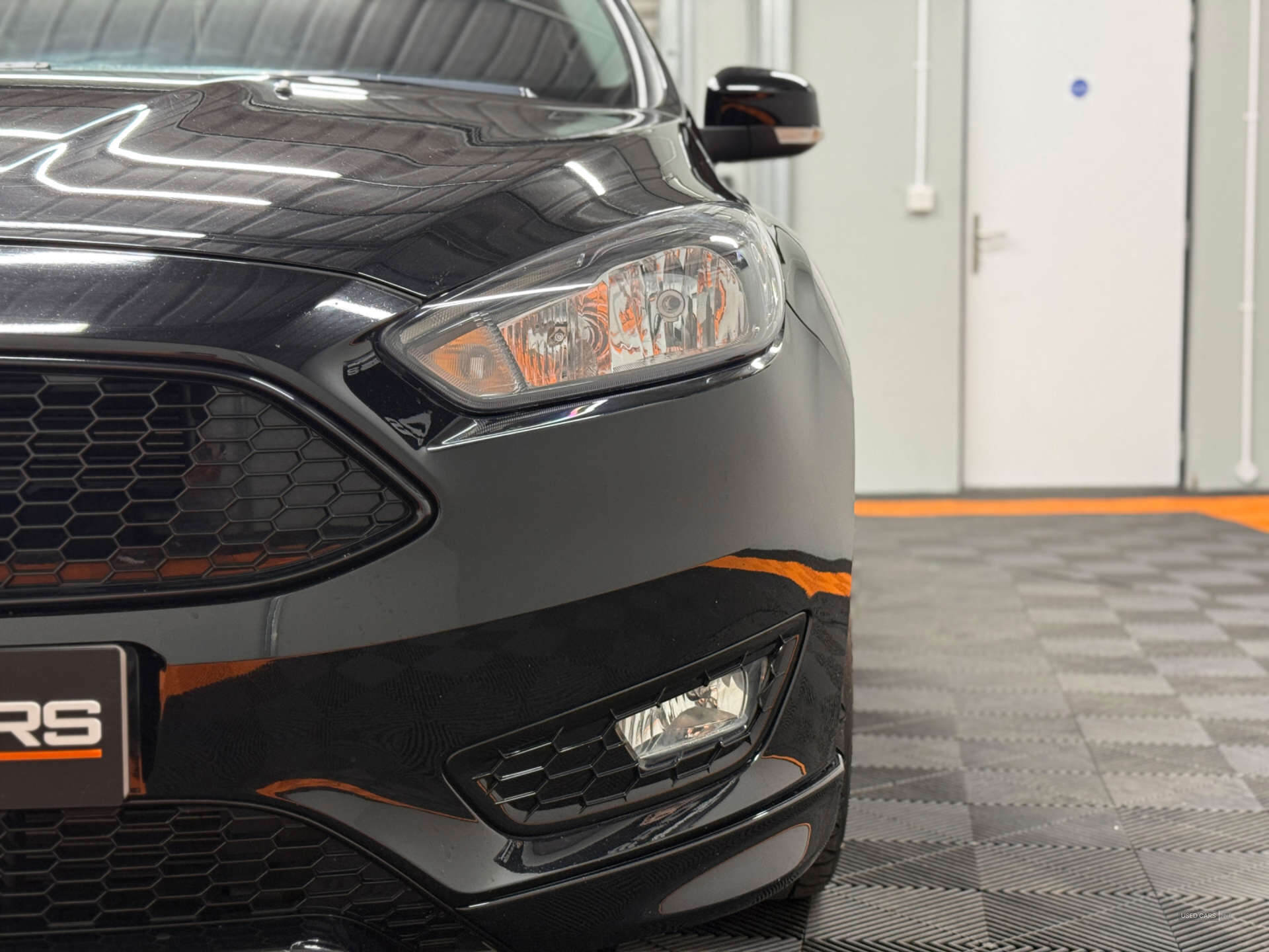 May 2018 Ford Focus 1.0 EcoBoost 140 ST-Line Navigation 5dr