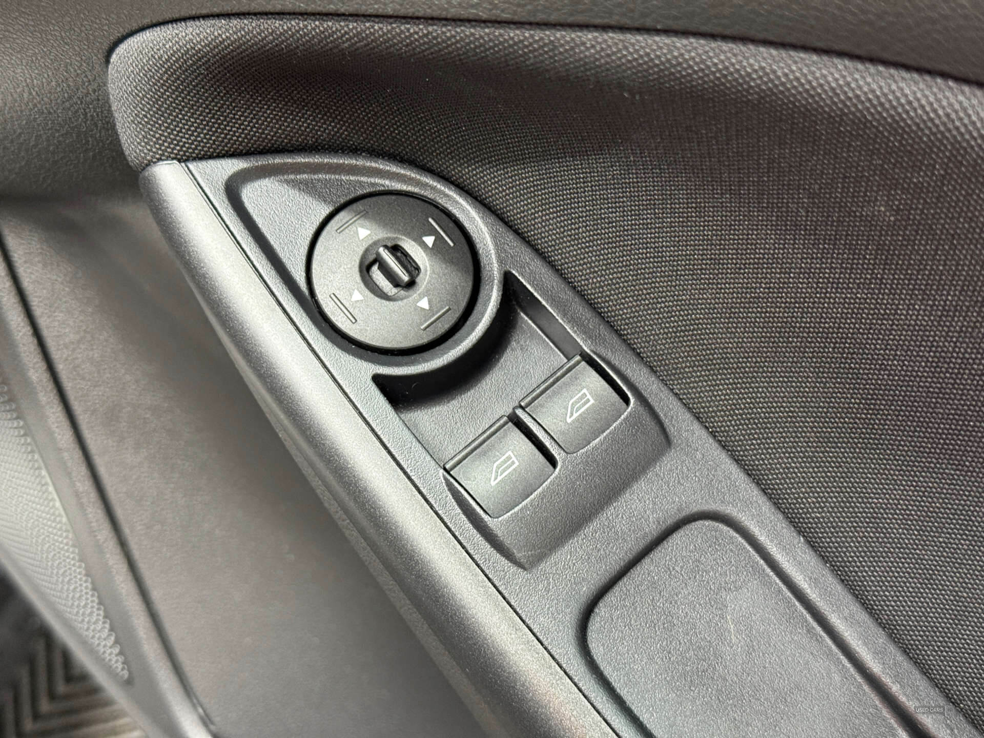 May 2018 Ford Focus 1.0 EcoBoost 140 ST-Line Navigation 5dr