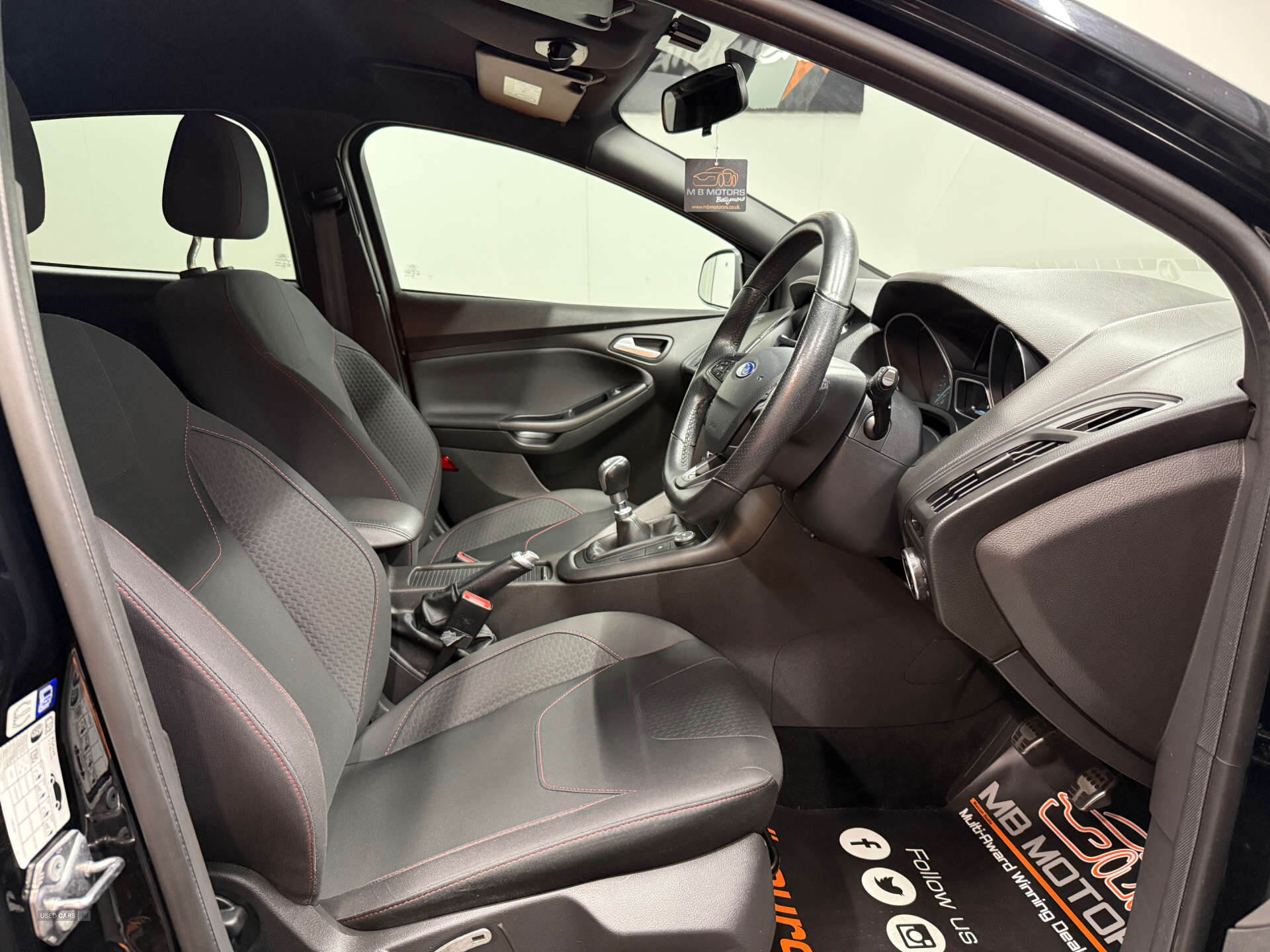 May 2018 Ford Focus 1.0 EcoBoost 140 ST-Line Navigation 5dr