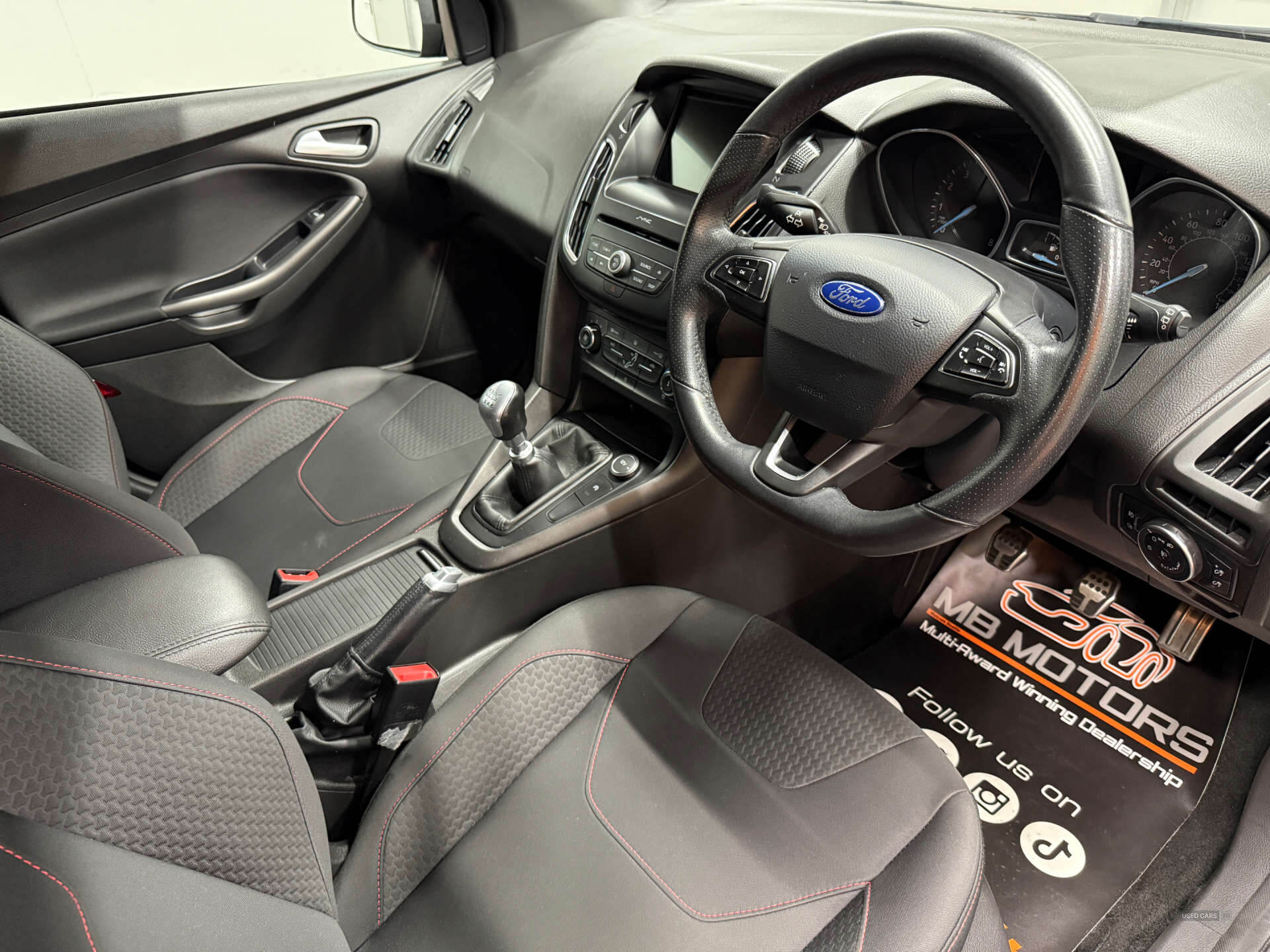 May 2018 Ford Focus 1.0 EcoBoost 140 ST-Line Navigation 5dr