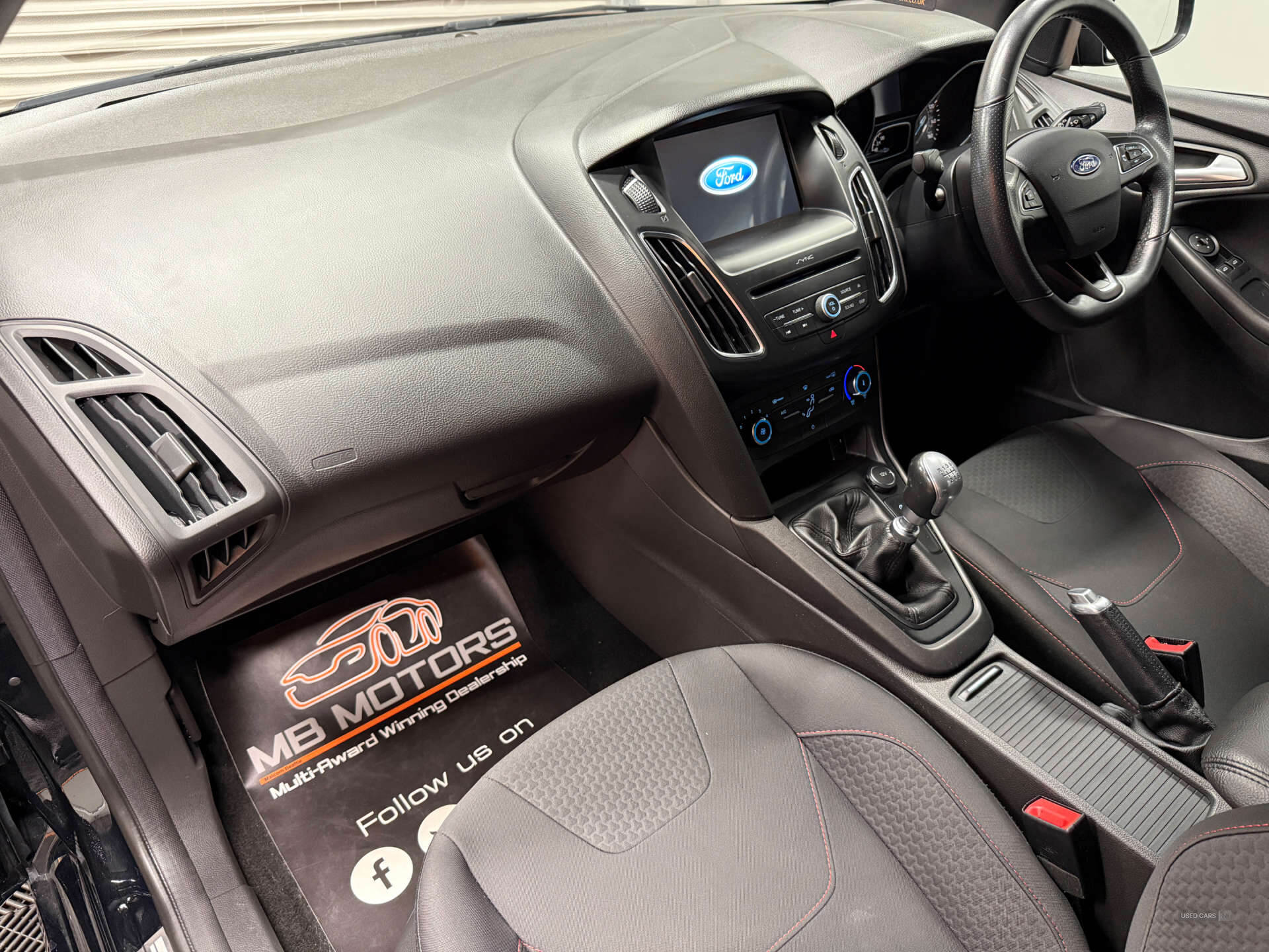 May 2018 Ford Focus 1.0 EcoBoost 140 ST-Line Navigation 5dr