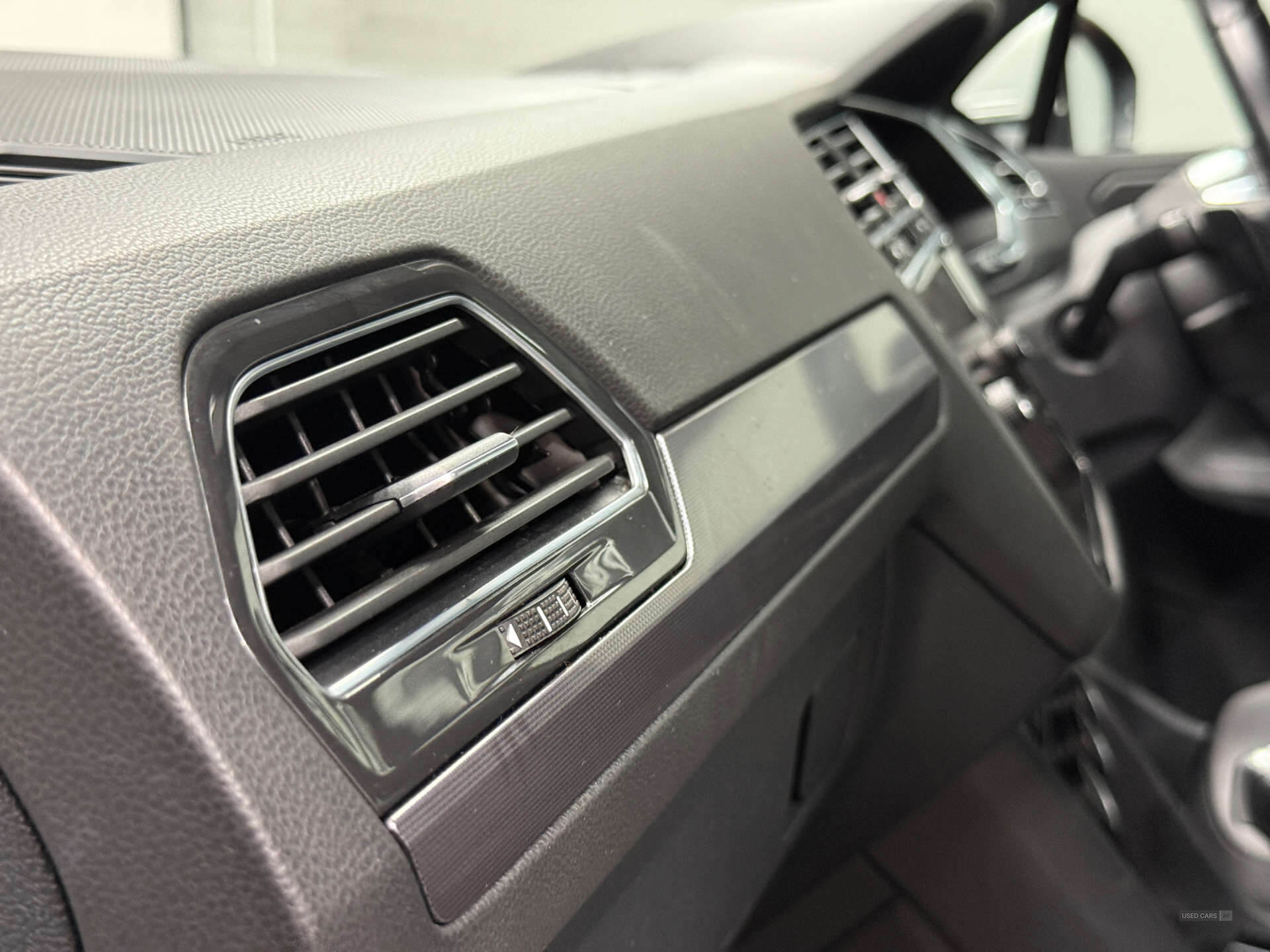 Mar 2019 Volkswagen Tiguan 2.0 TDi 190 4Motion R-Line 5dr DSG