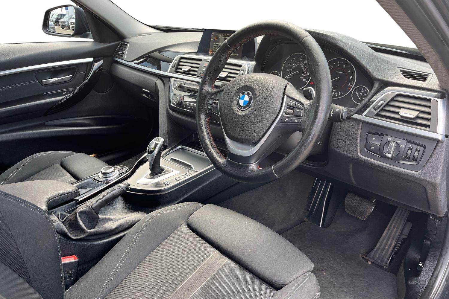 Jun 2016 BMW 3 Series 320i Sport 4dr Step Auto