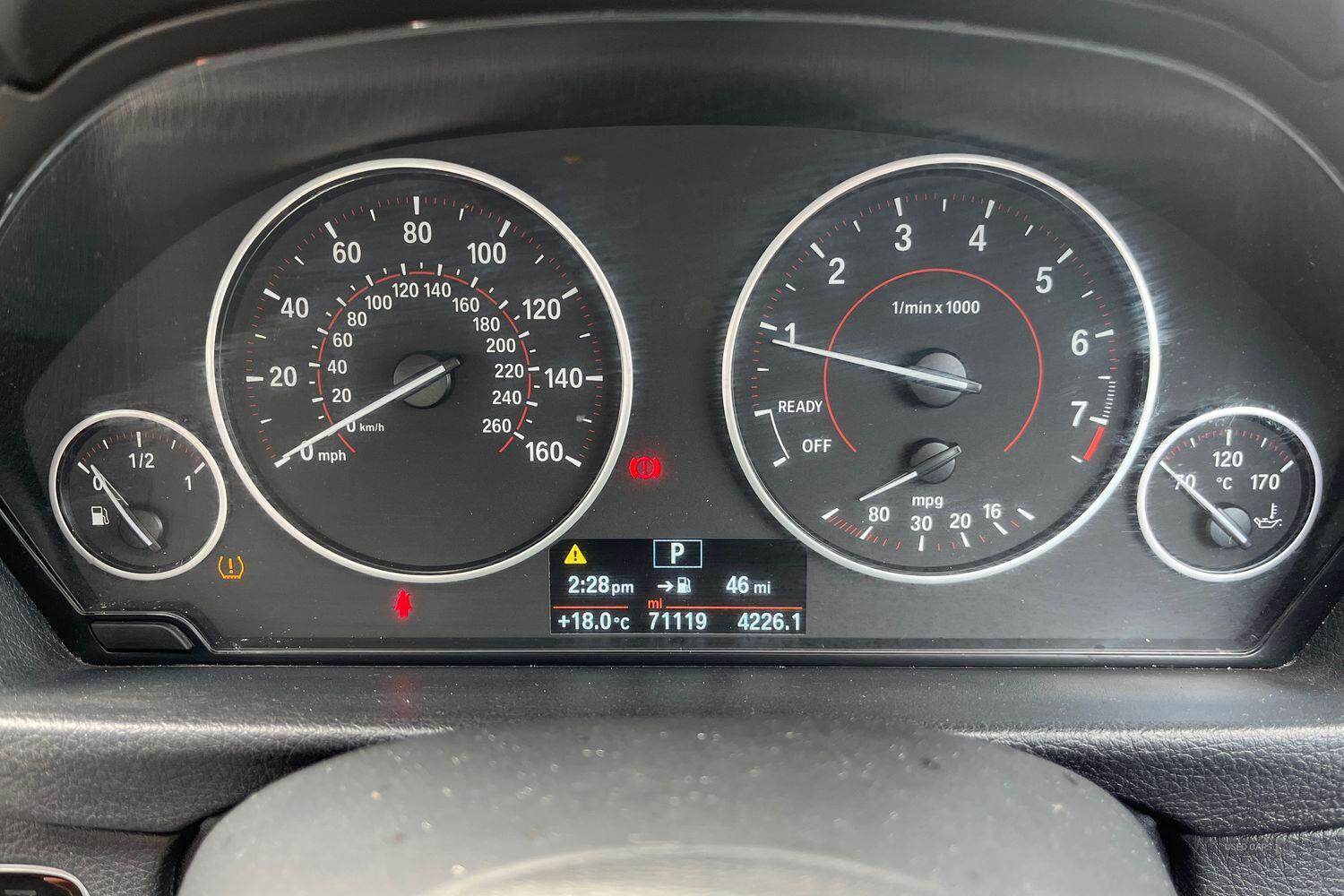 Jun 2016 BMW 3 Series 320i Sport 4dr Step Auto