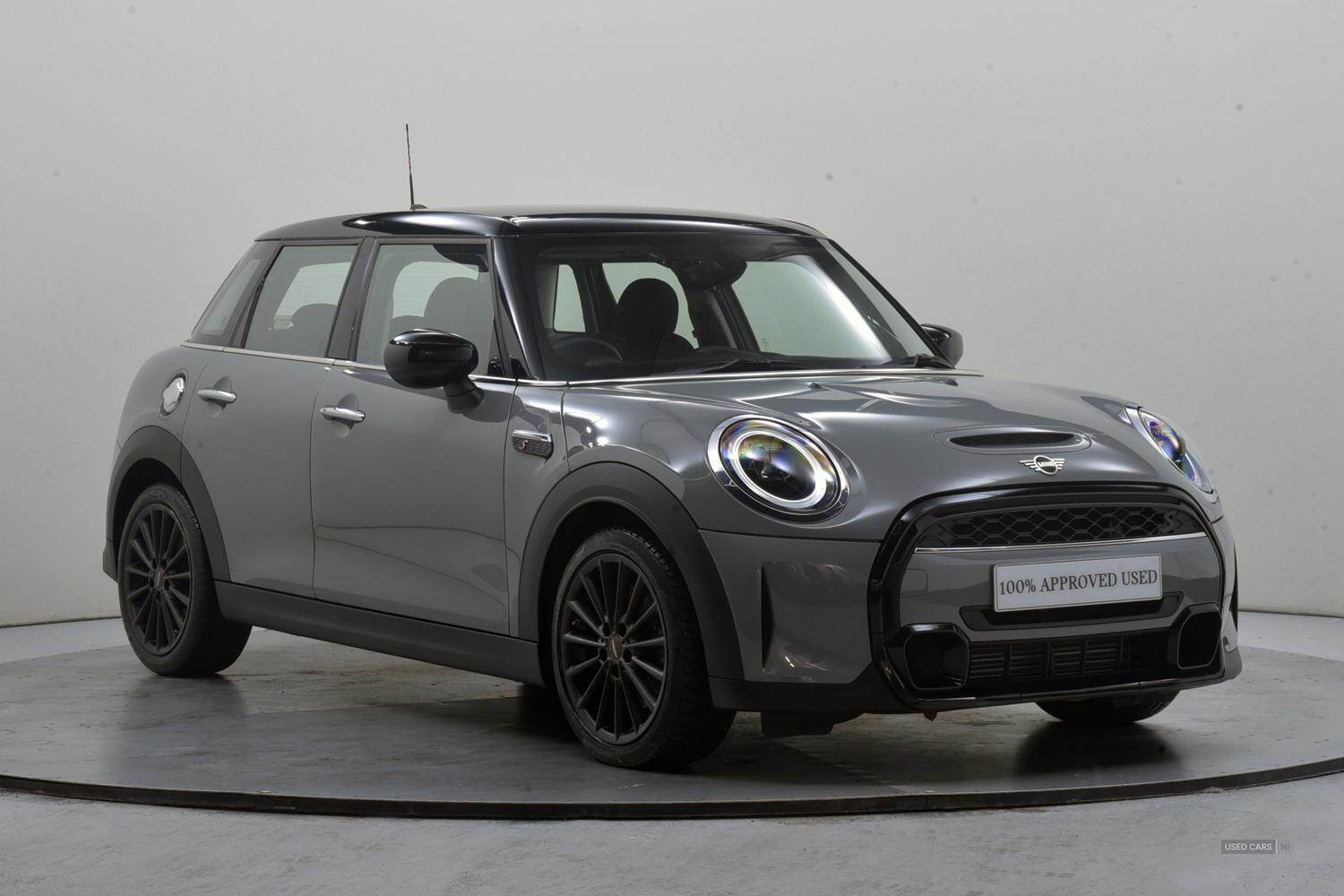 Jan 2022 MINI HATCHBACK 2.0 Cooper S Classic 5dr