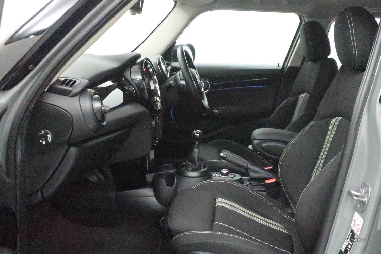 Jan 2022 MINI HATCHBACK 2.0 Cooper S Classic 5dr