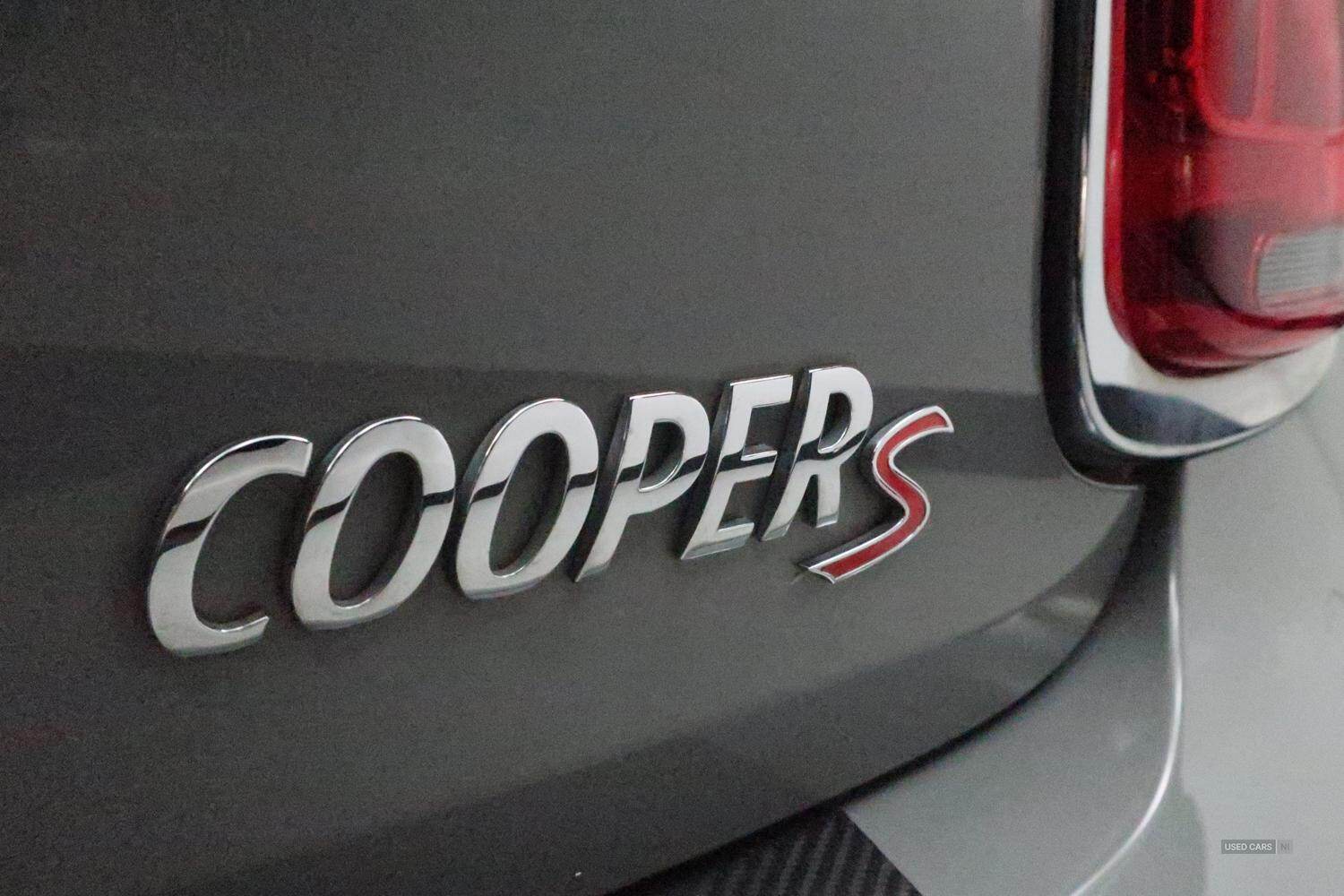 Jan 2022 MINI HATCHBACK 2.0 Cooper S Classic 5dr