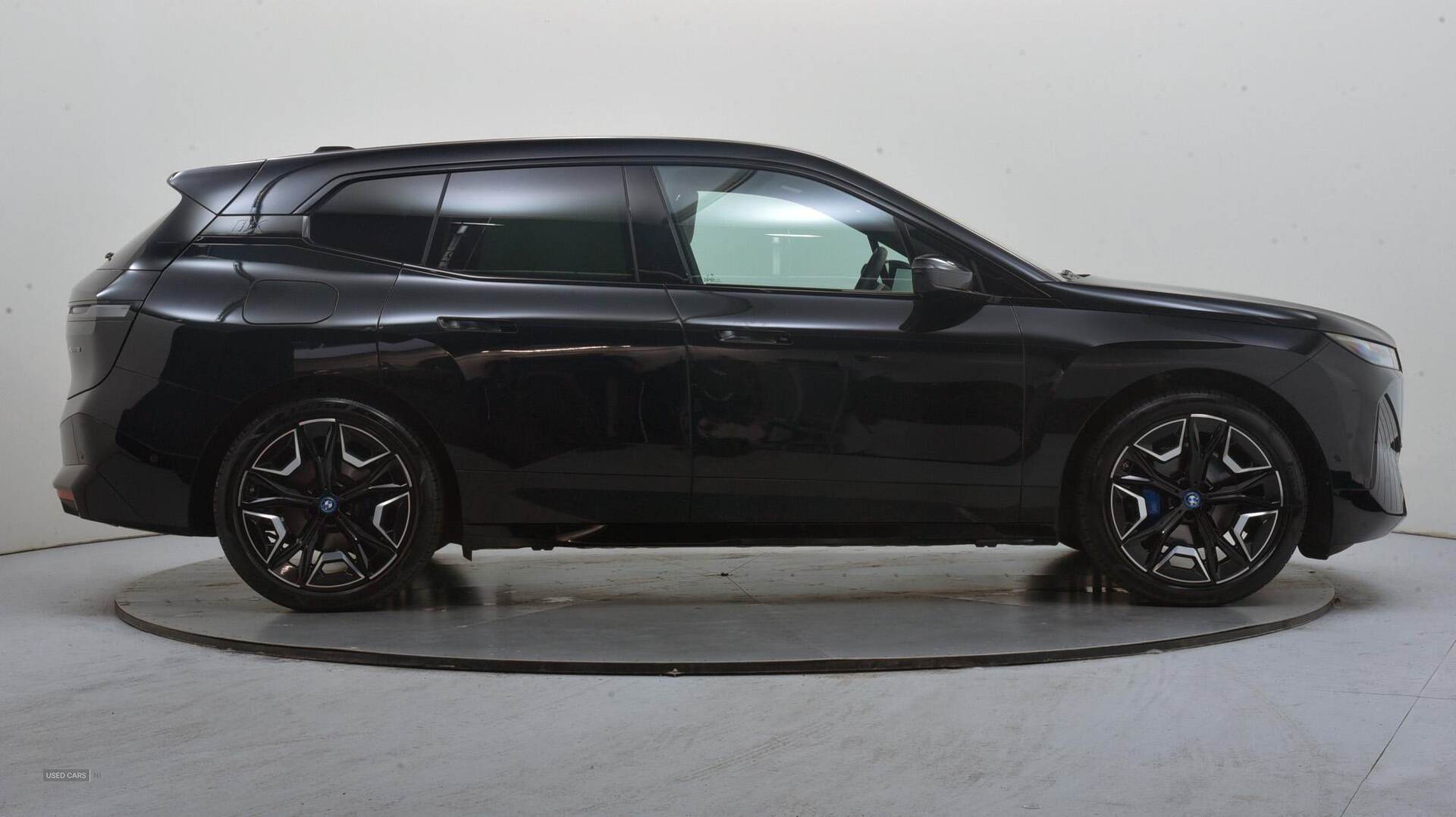 2025 BMW iX xDrive40 M Sport