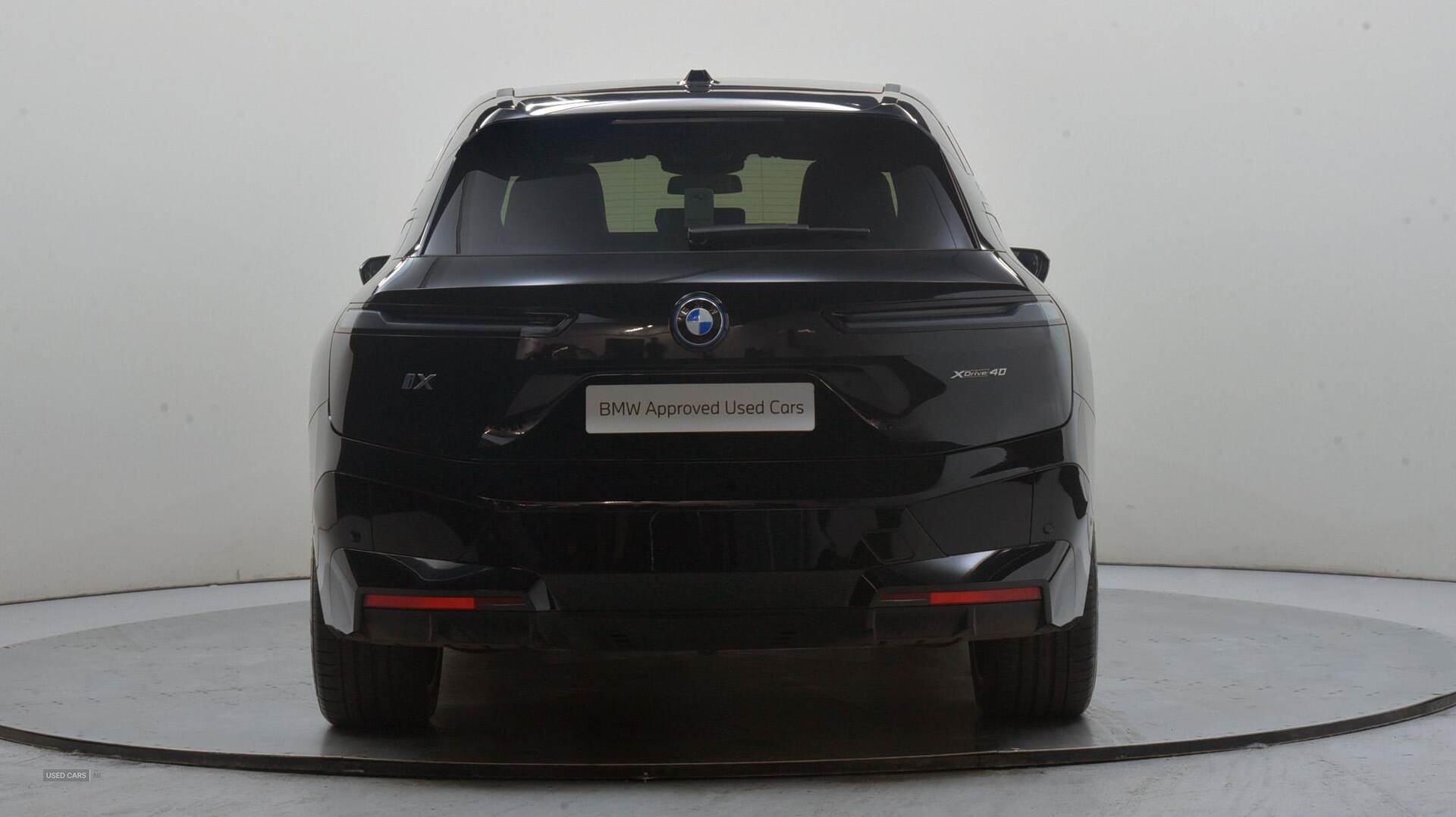 2025 BMW iX xDrive40 M Sport