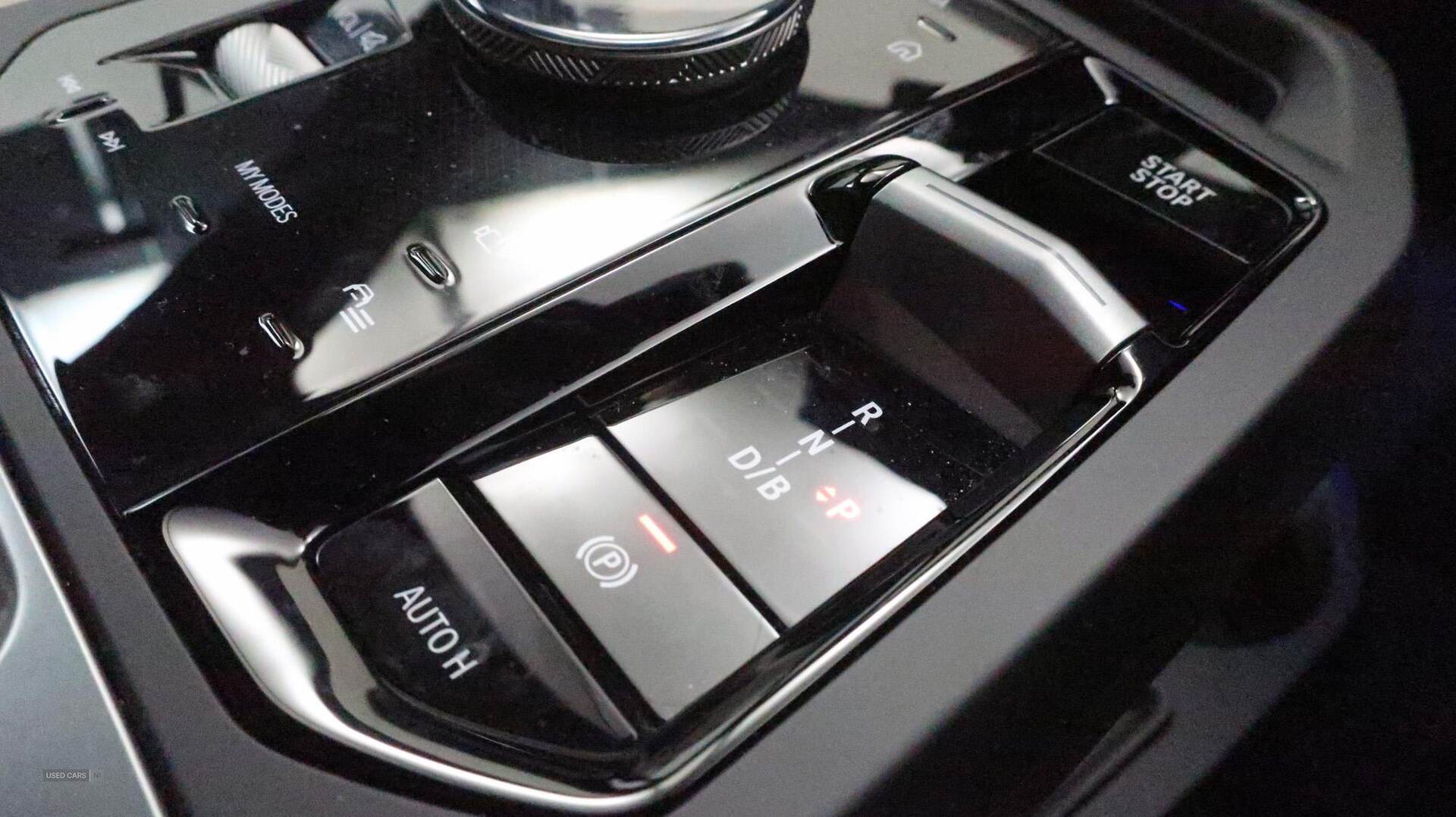 2025 BMW iX xDrive40 M Sport