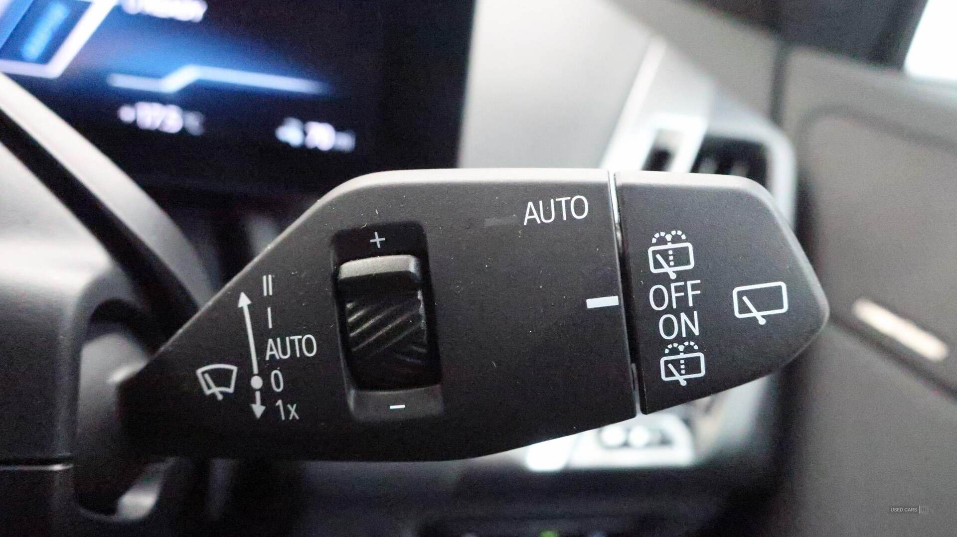 2025 BMW iX xDrive40 M Sport