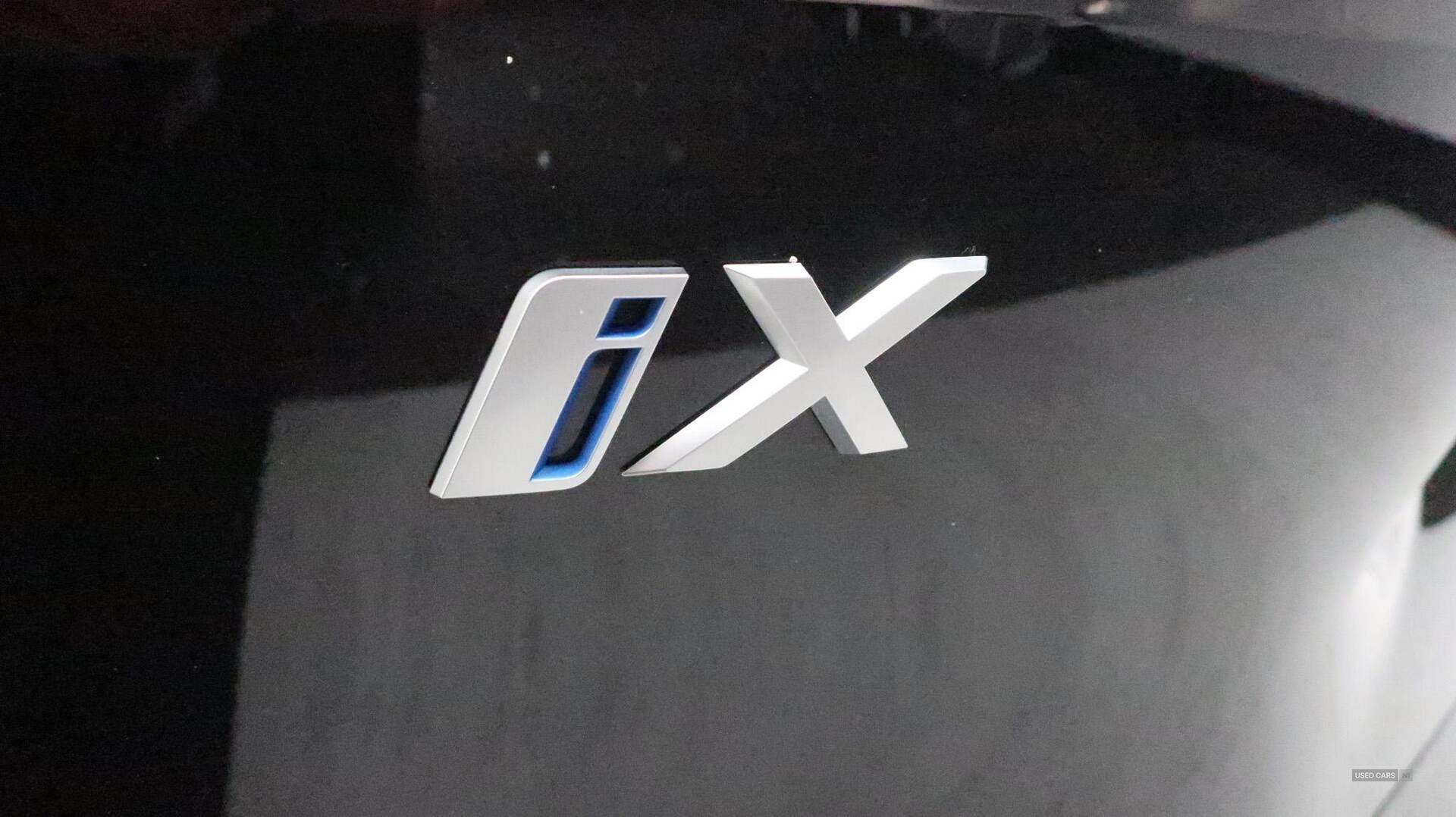 2025 BMW iX xDrive40 M Sport