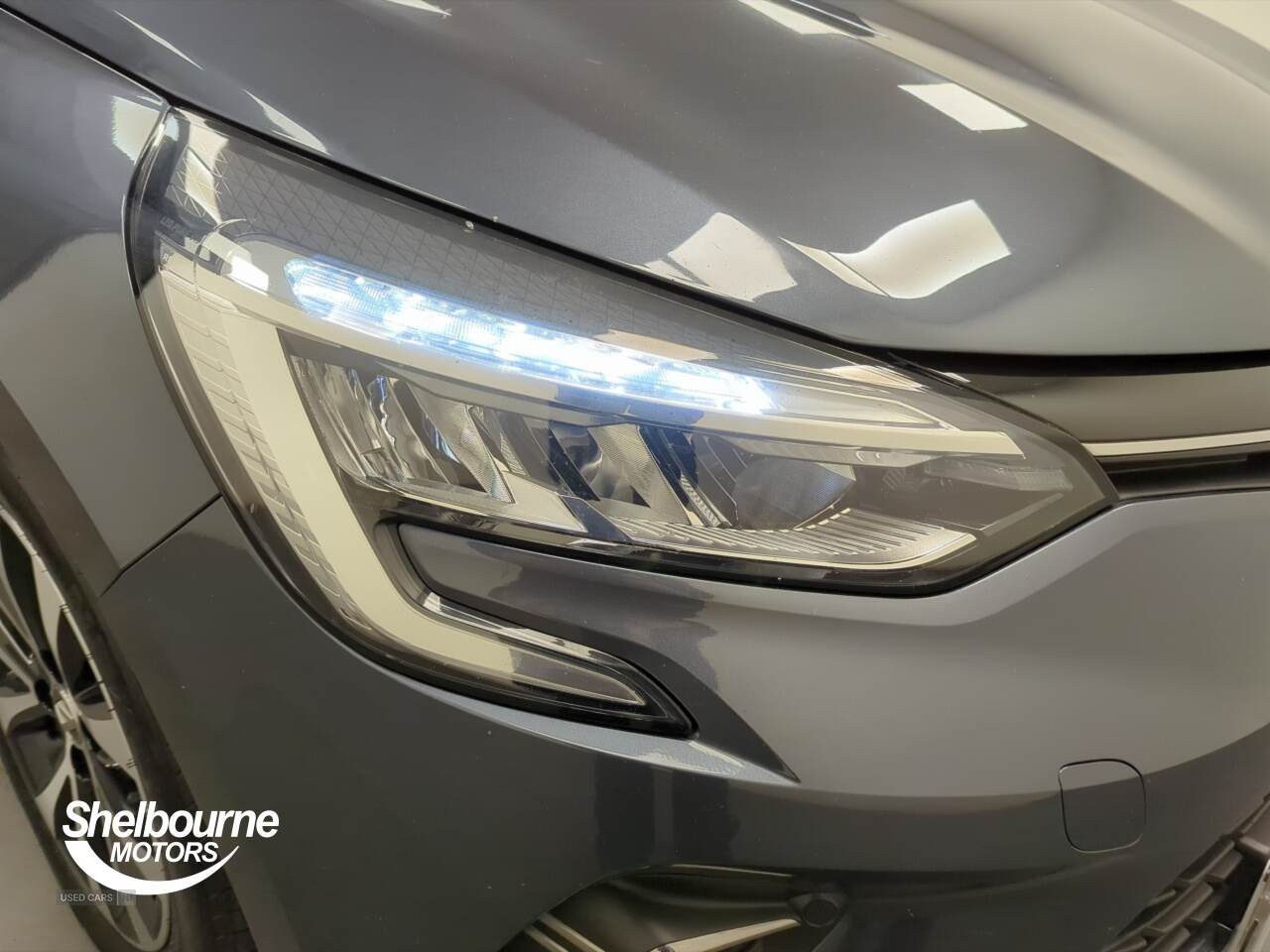 2020 Renault Clio Iconic 1.0 tCe 100 Stop Start