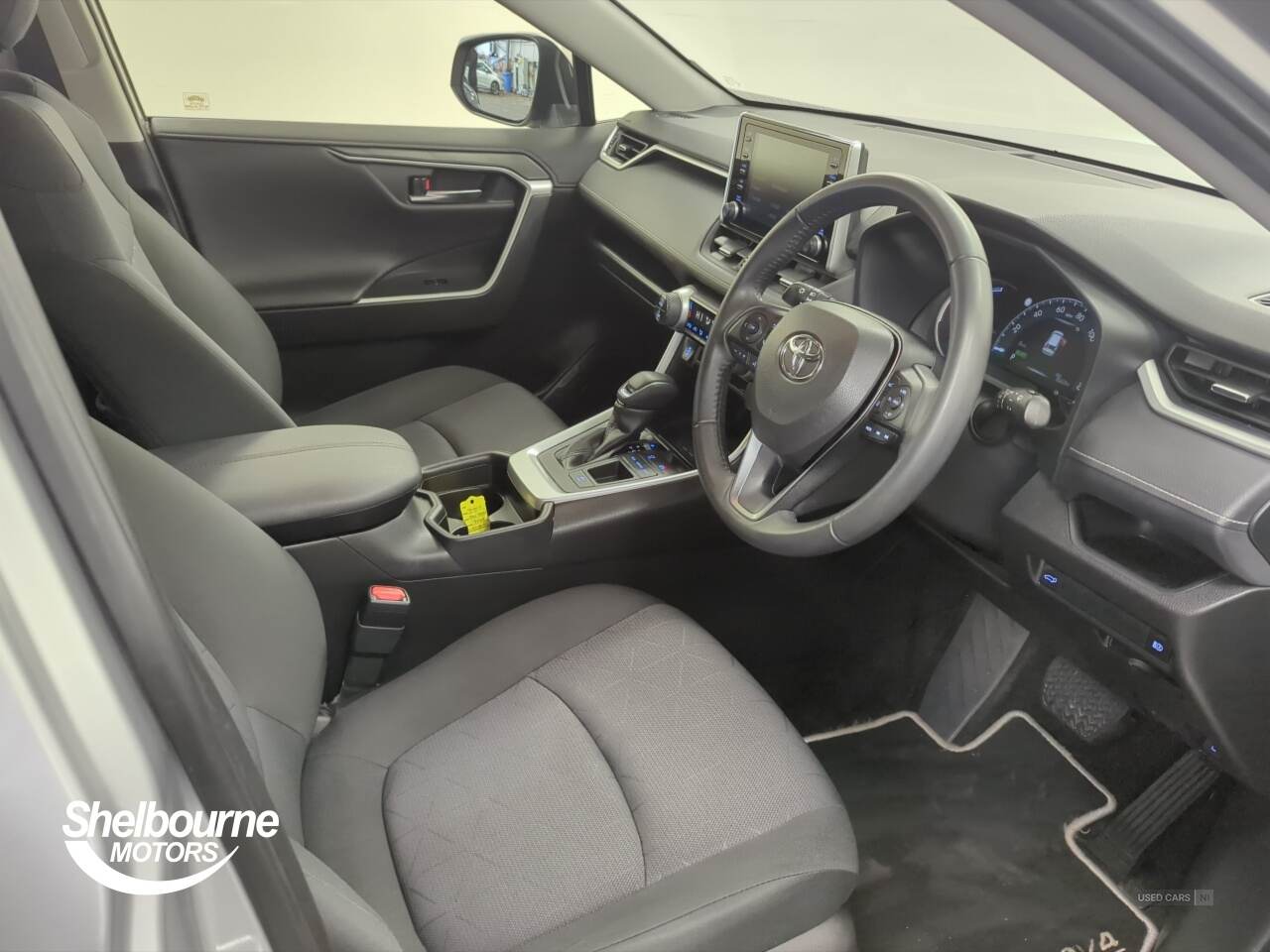 Jan 2022 Toyota RAV4 2.5 VVT-i Hybrid Design 5dr CVT 2WD