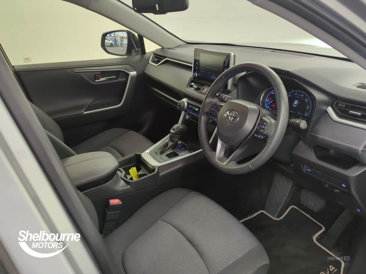 Jan 2022 Toyota RAV4 2.5 VVT-i Hybrid Design 5dr CVT 2WD