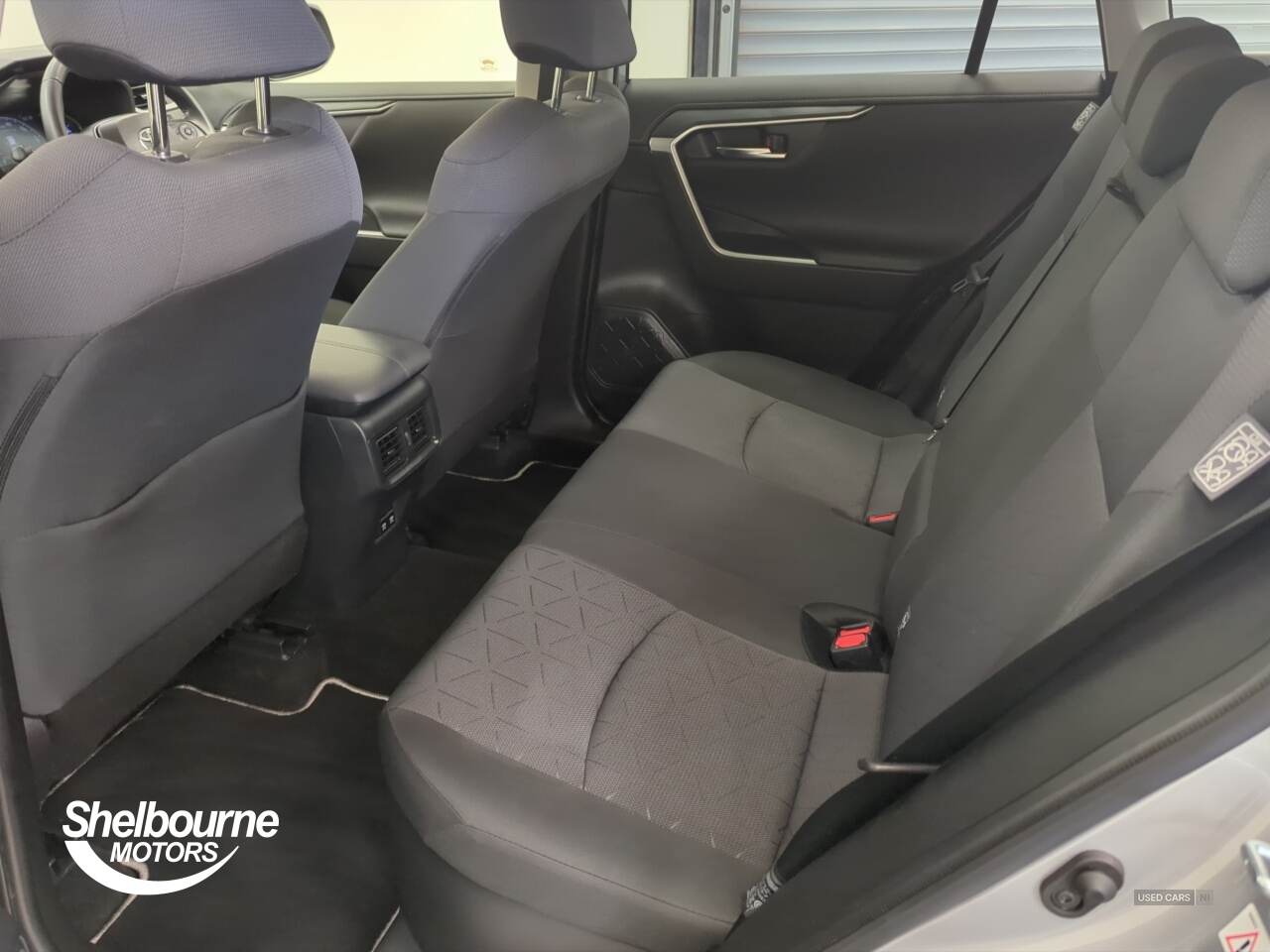 Jan 2022 Toyota RAV4 2.5 VVT-i Hybrid Design 5dr CVT 2WD