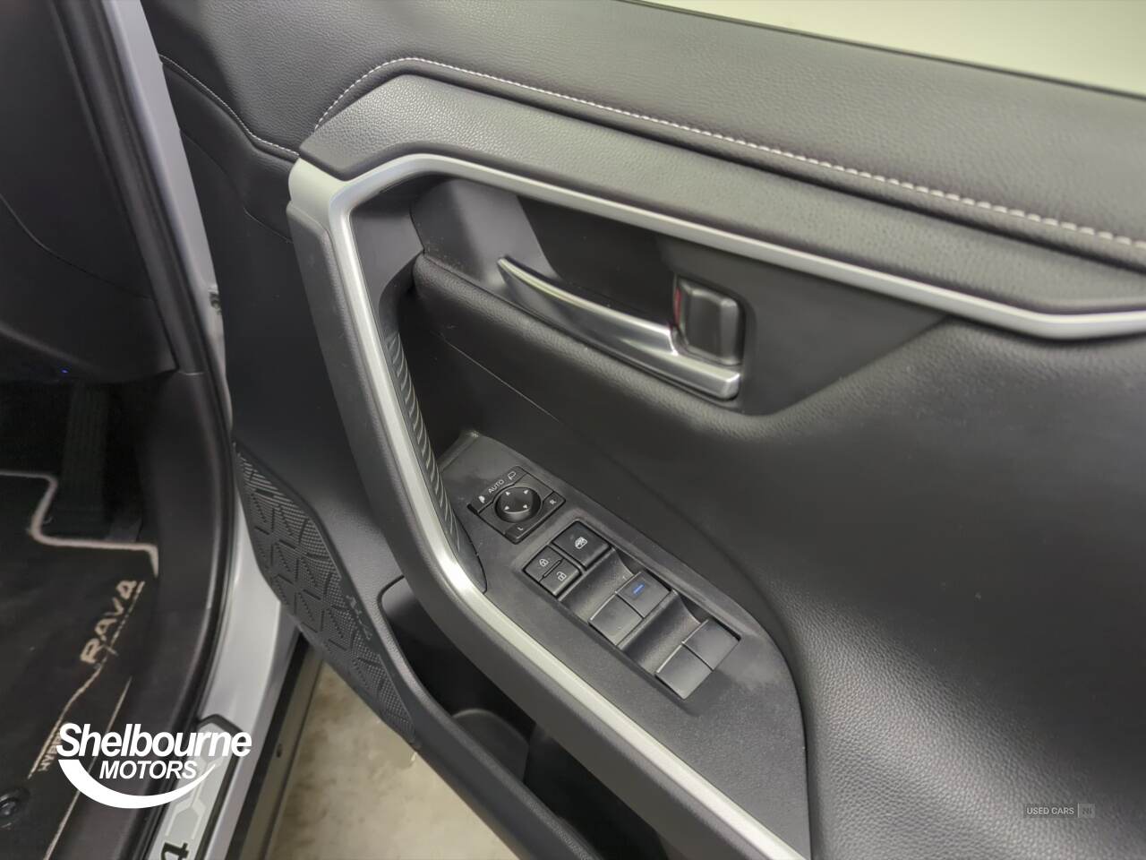 Jan 2022 Toyota RAV4 2.5 VVT-i Hybrid Design 5dr CVT 2WD