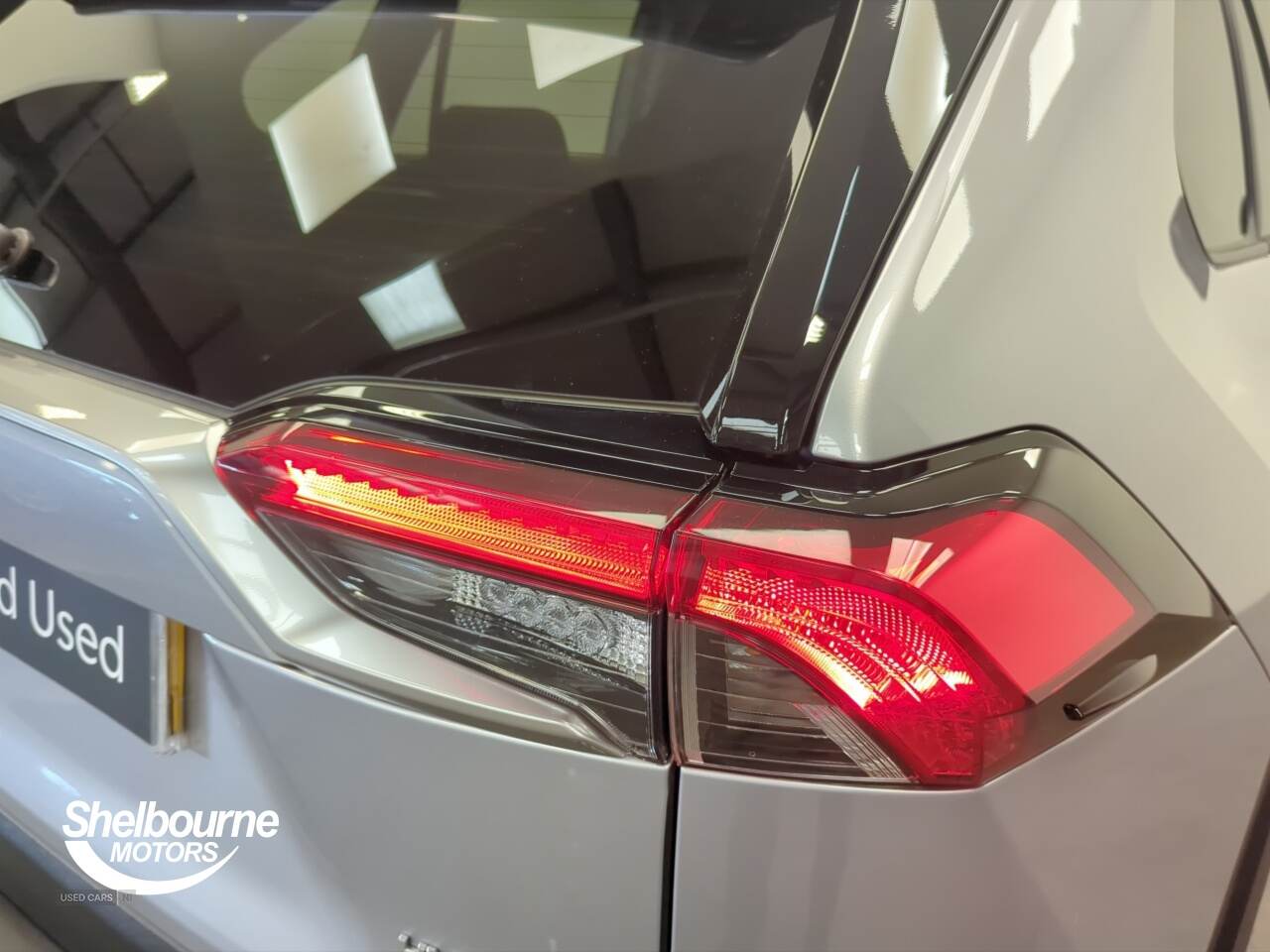 Jan 2022 Toyota RAV4 2.5 VVT-i Hybrid Design 5dr CVT 2WD